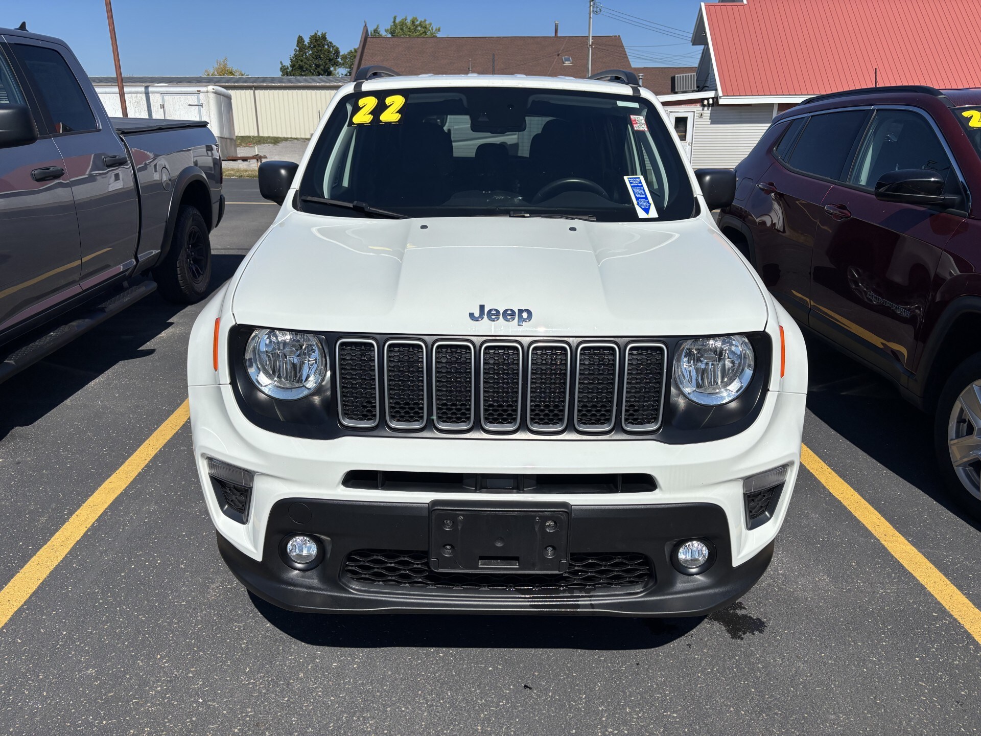 2022 Jeep Renegade Latitude photo 2