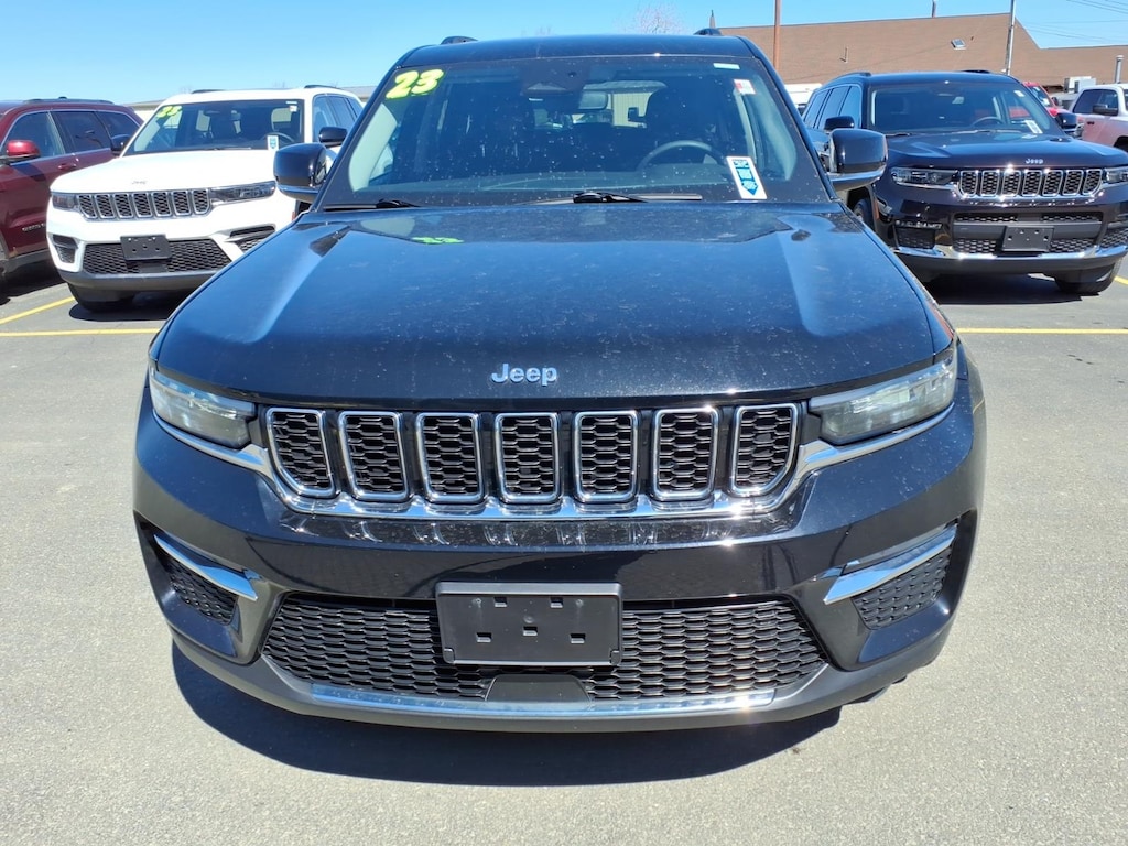 Used 2023 Jeep Grand Cherokee Limited 4x4 Limited SUV