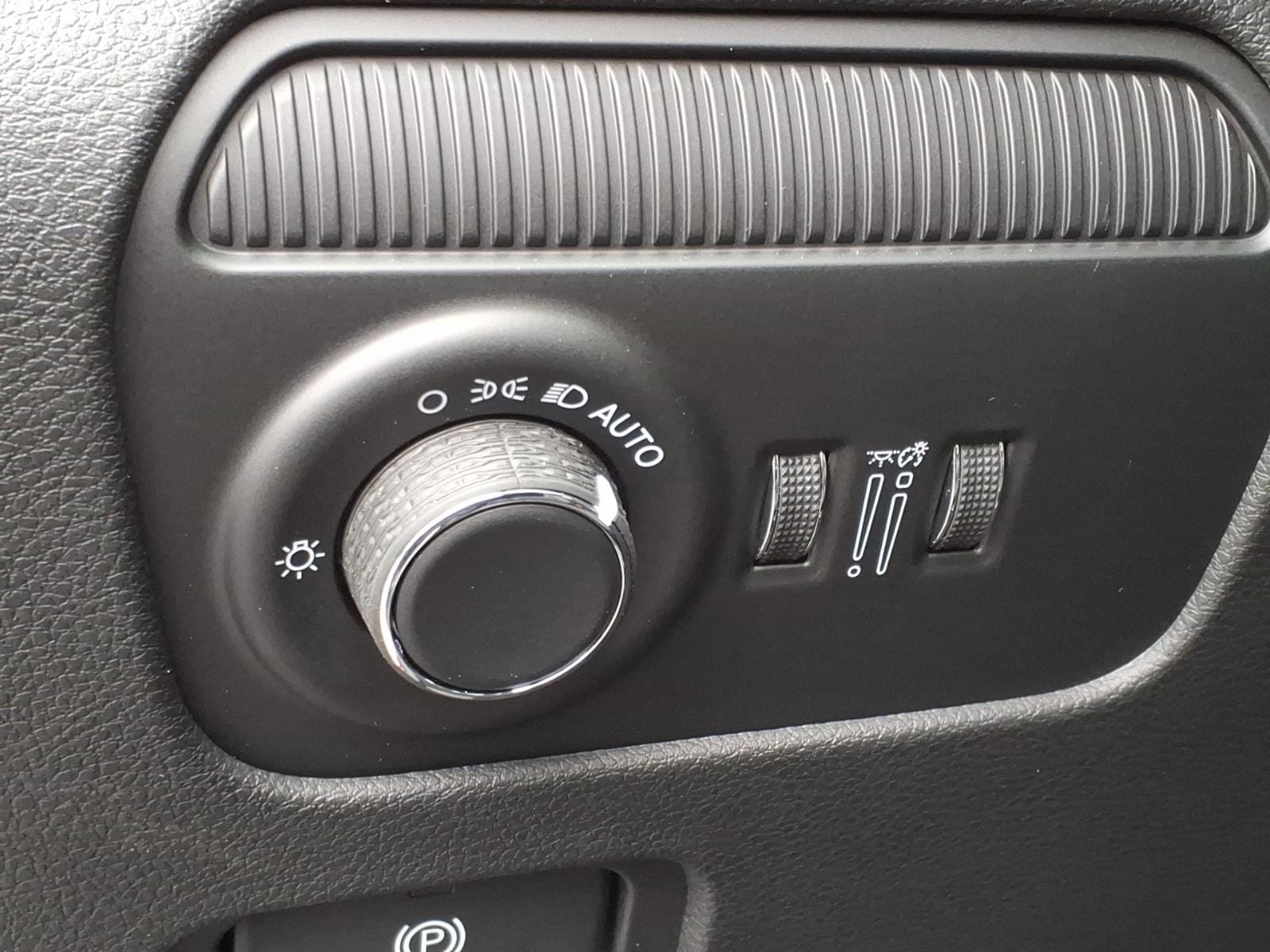 2026 Jeep Grand Wagoneer Limited Reserve - Photo 18