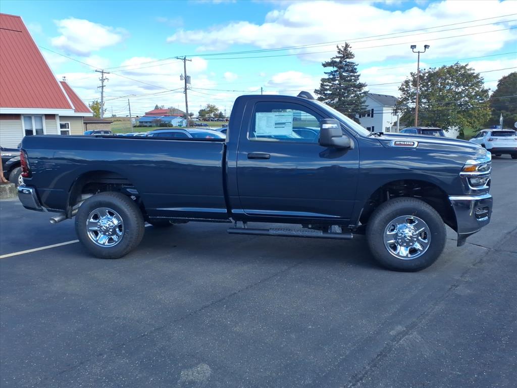 2026 RAM 2500 Tradesman - Photo 8