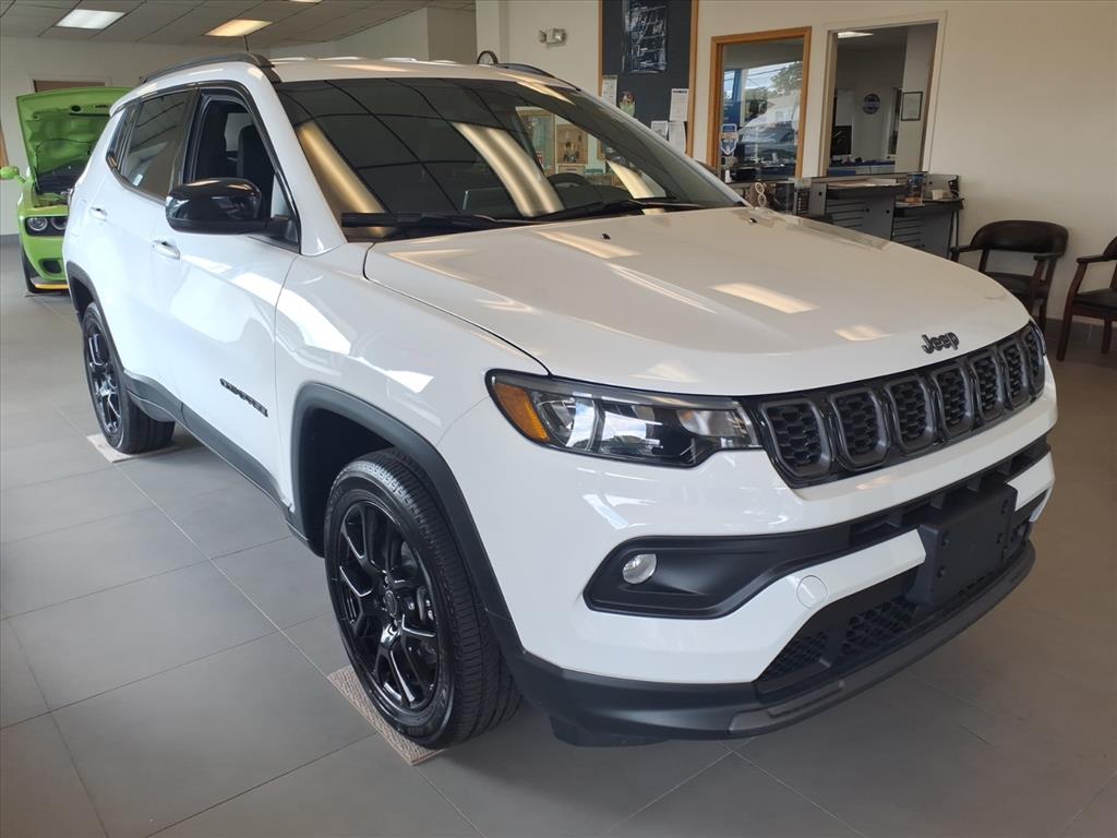 2025 Jeep Compass Latitude Altitude Special Edition photo 2