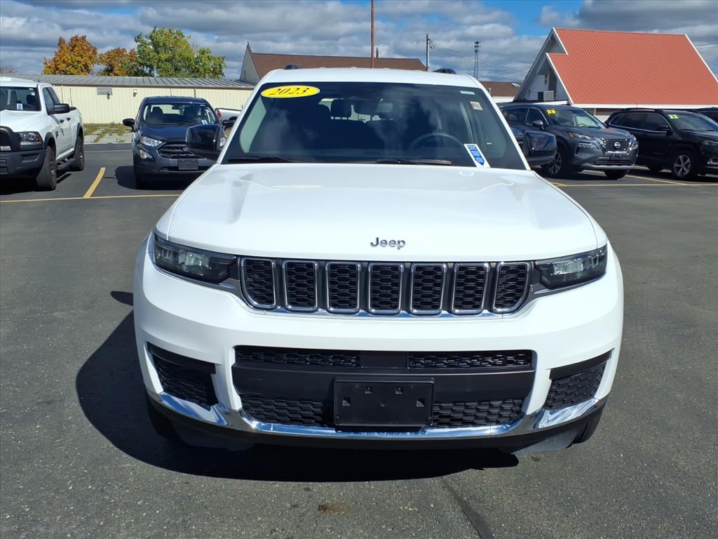 Used 2023 Jeep Grand Cherokee L Laredo 4x4 Laredo SUV