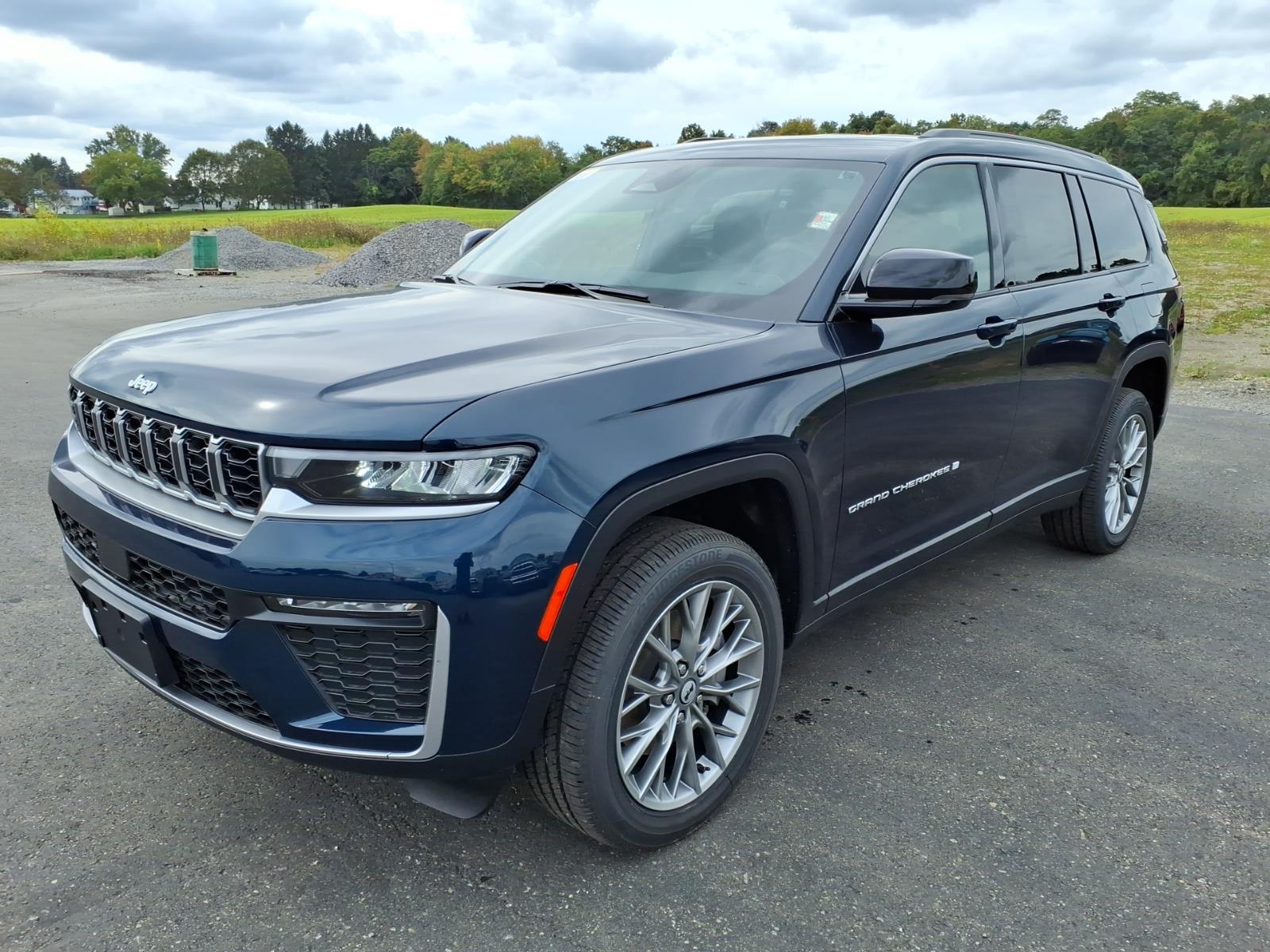 2027 Jeep Grand Cherokee L