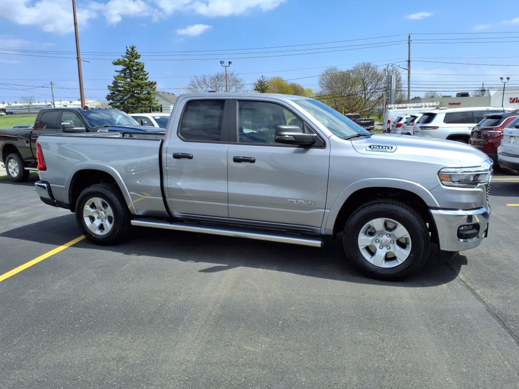 2025 Ram 1500 Big Horn photo 4