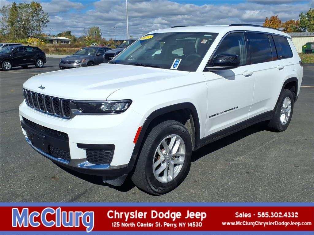 2023 Jeep Grand Cherokee L Laredo's photo