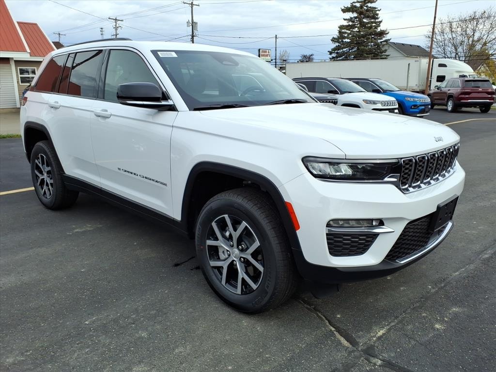 New 2025 Jeep Grand Cherokee LIMITED 4X4 Sport Utility