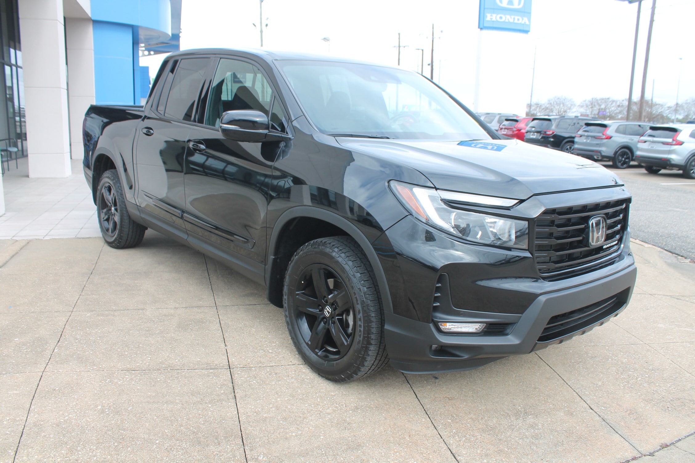 2023 Honda Ridgeline Black Edition's photo