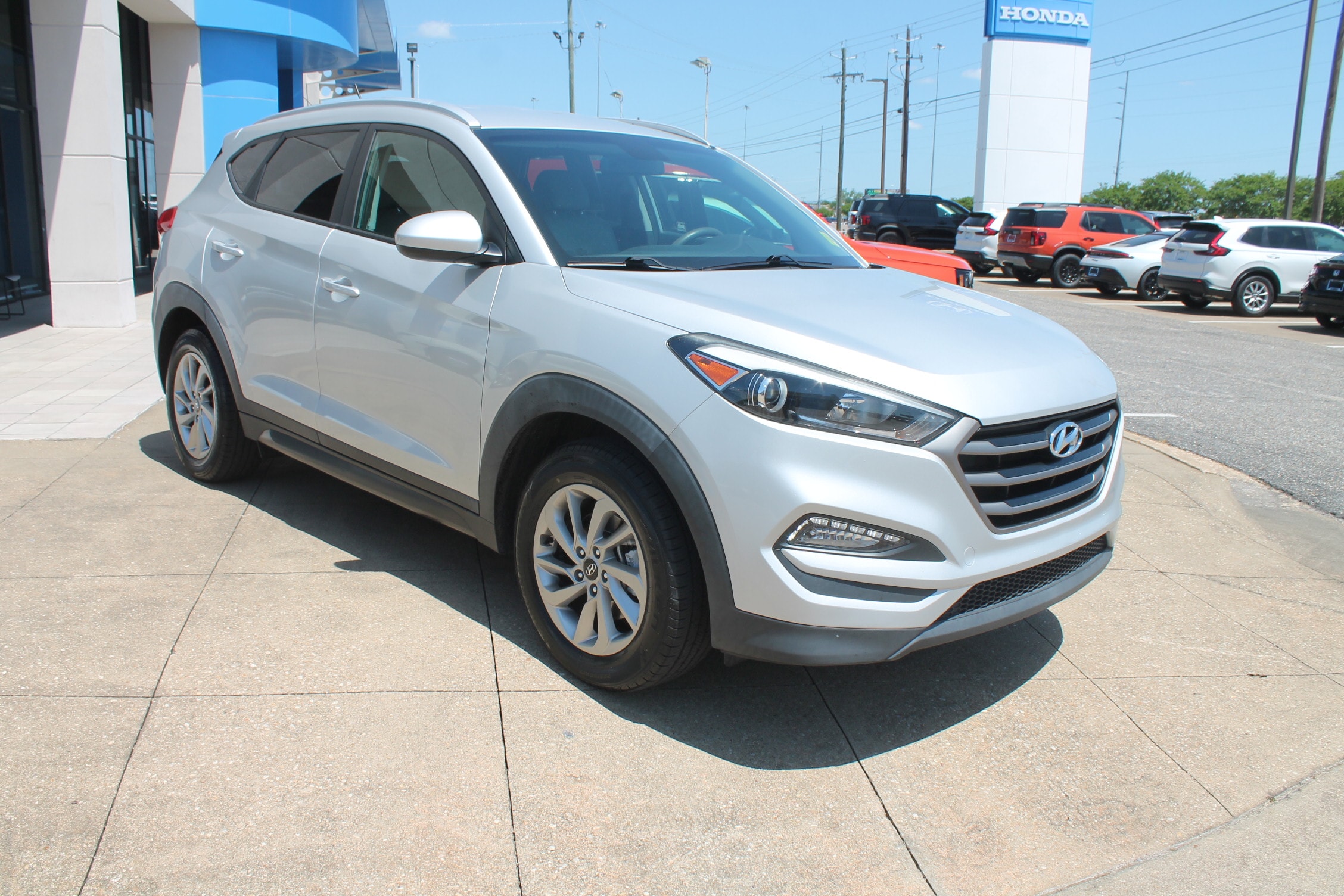 2016 Hyundai Tucson SE