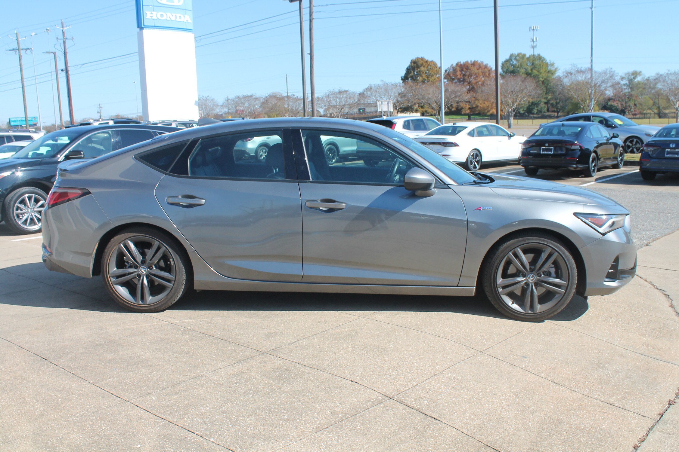 2025 Acura Integra A-Spec photo 3