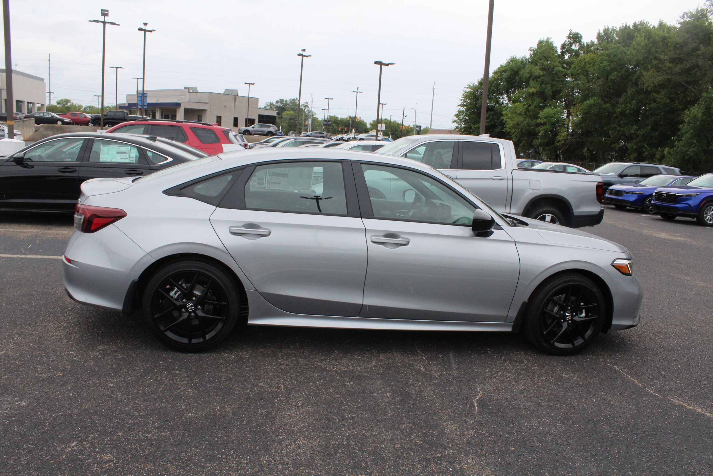 2026 Honda Civic Hybrid Sport photo 2