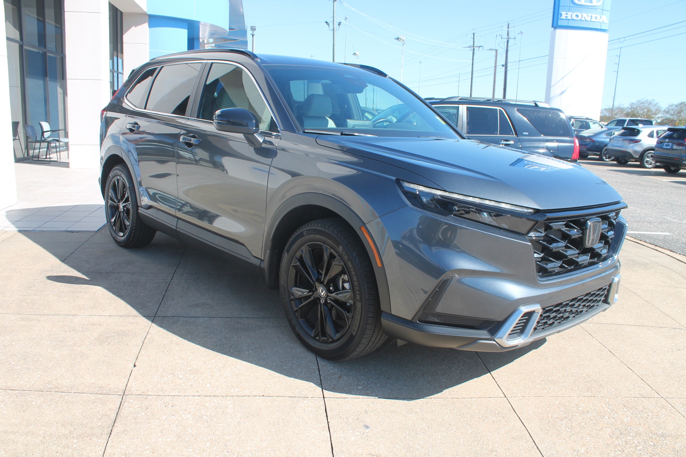 2024 Honda CR-V Sport Touring's photo