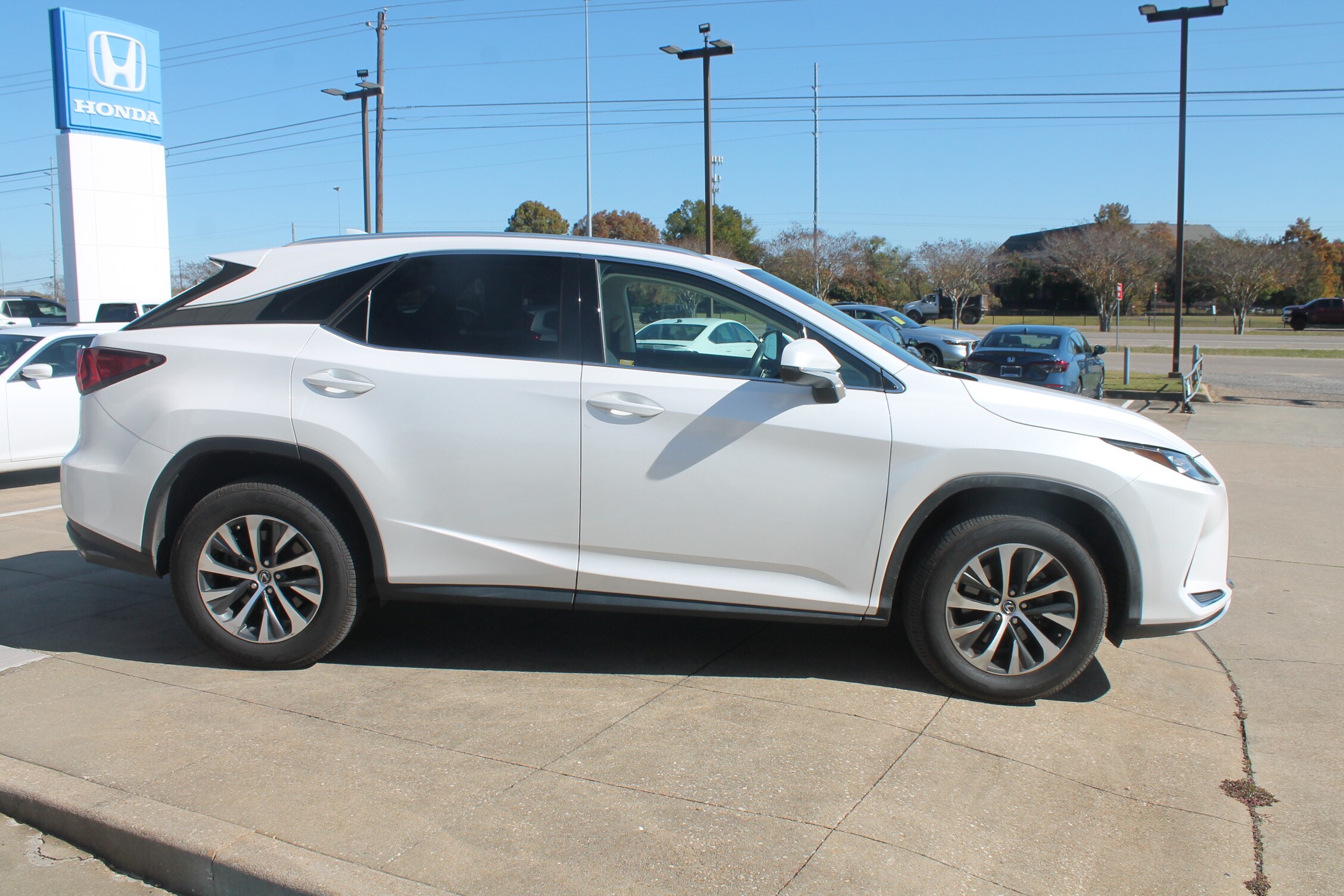 2021 Lexus RX 350 photo 3