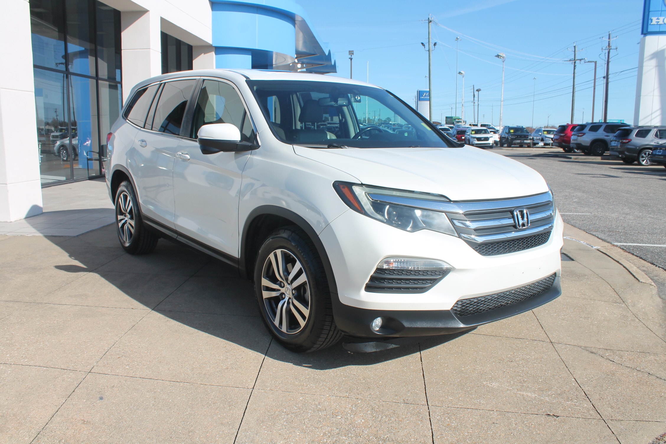 2016 Honda Pilot EX-L's photo