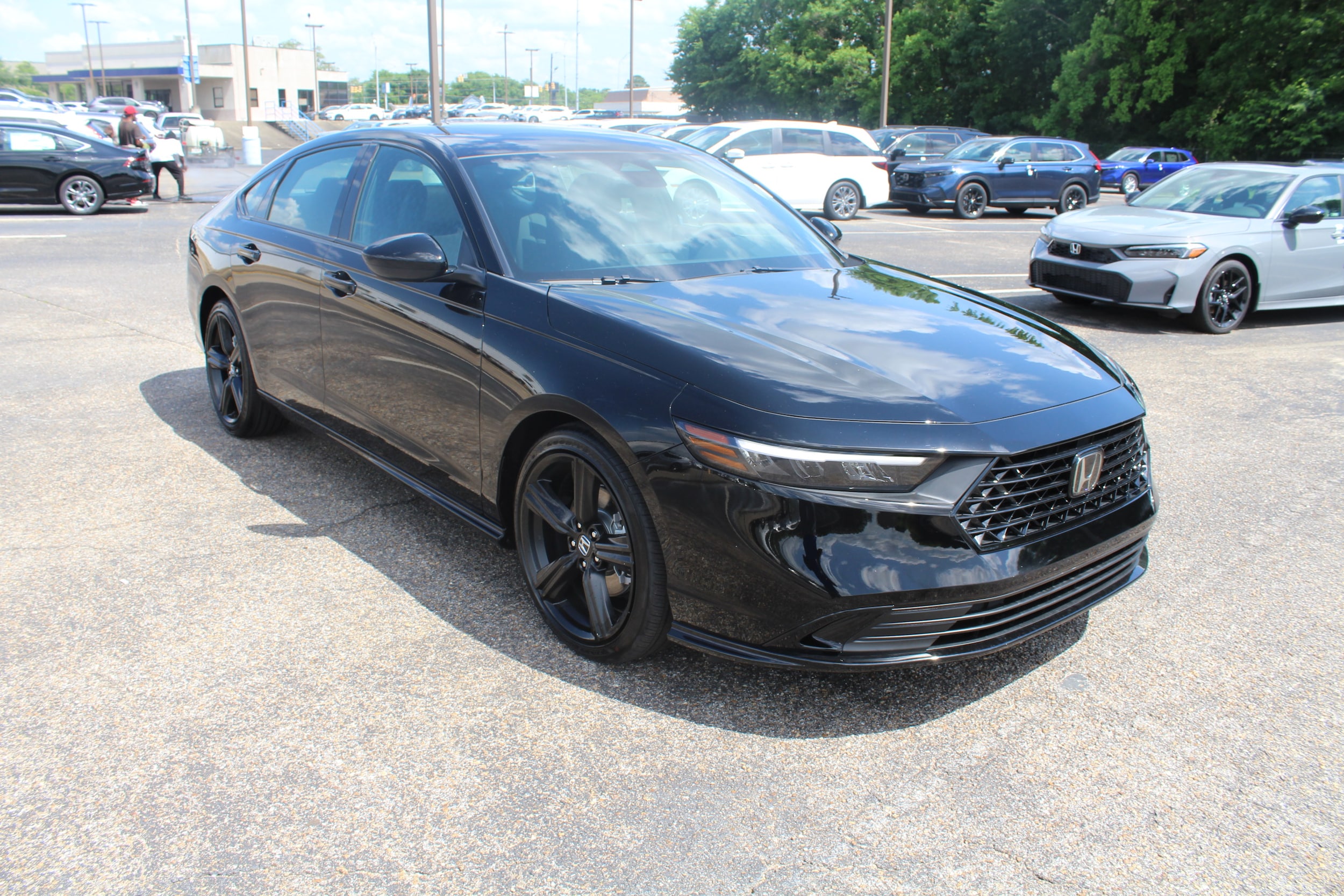 2025 Honda Accord Hybrid Sport-L's photo