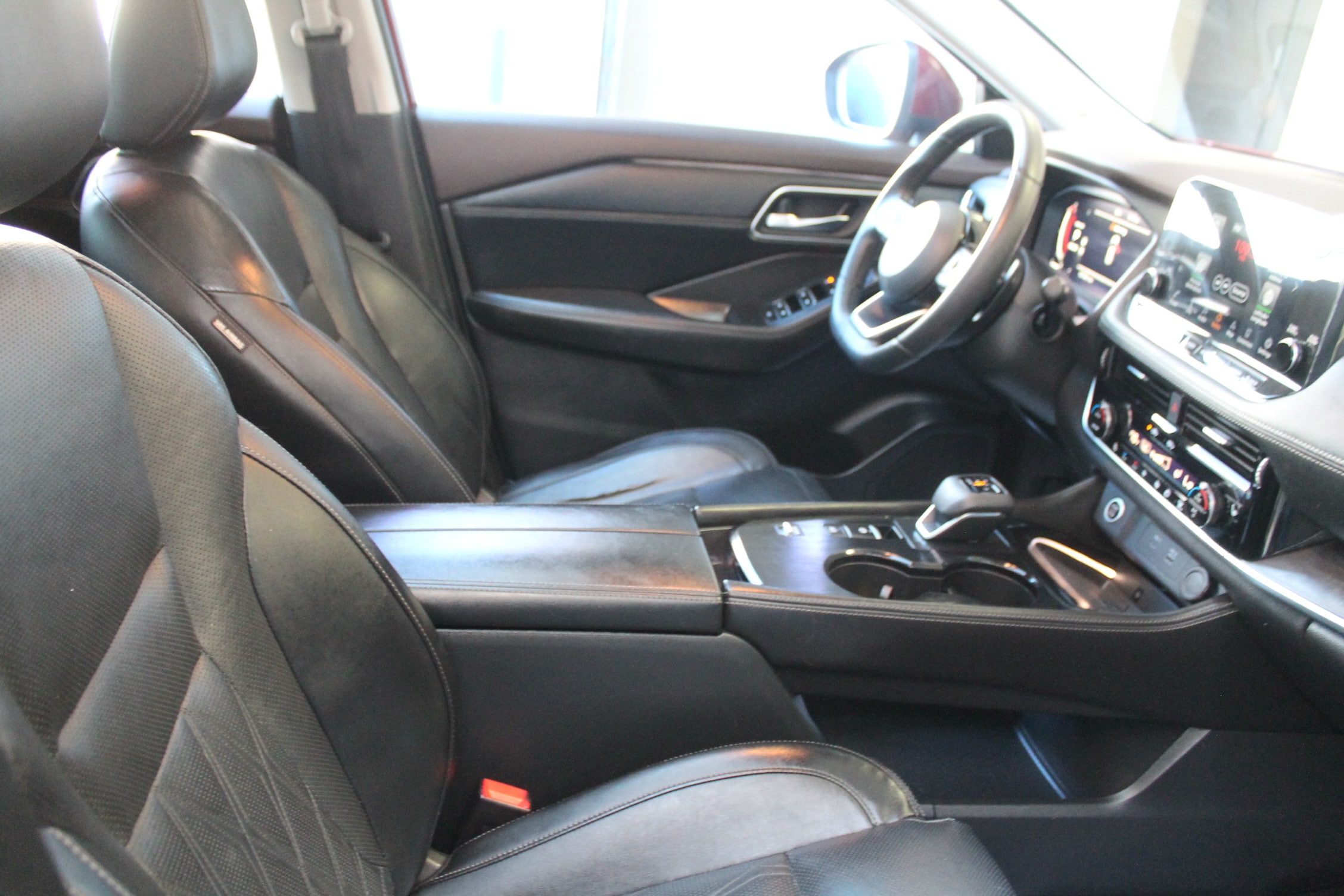 2021 Nissan Rogue Platinum - Photo 22