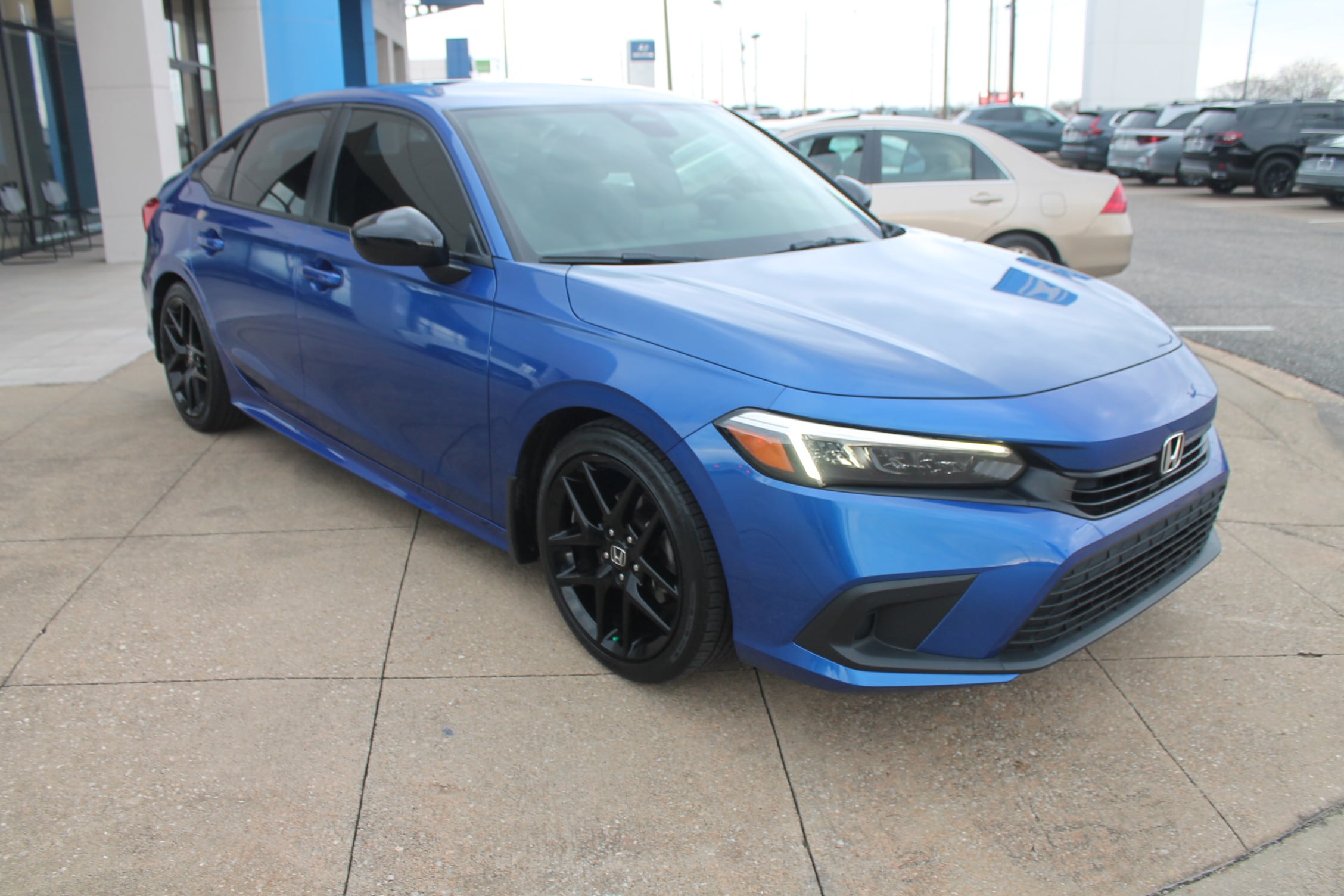 2022 Honda Civic Sport's photo