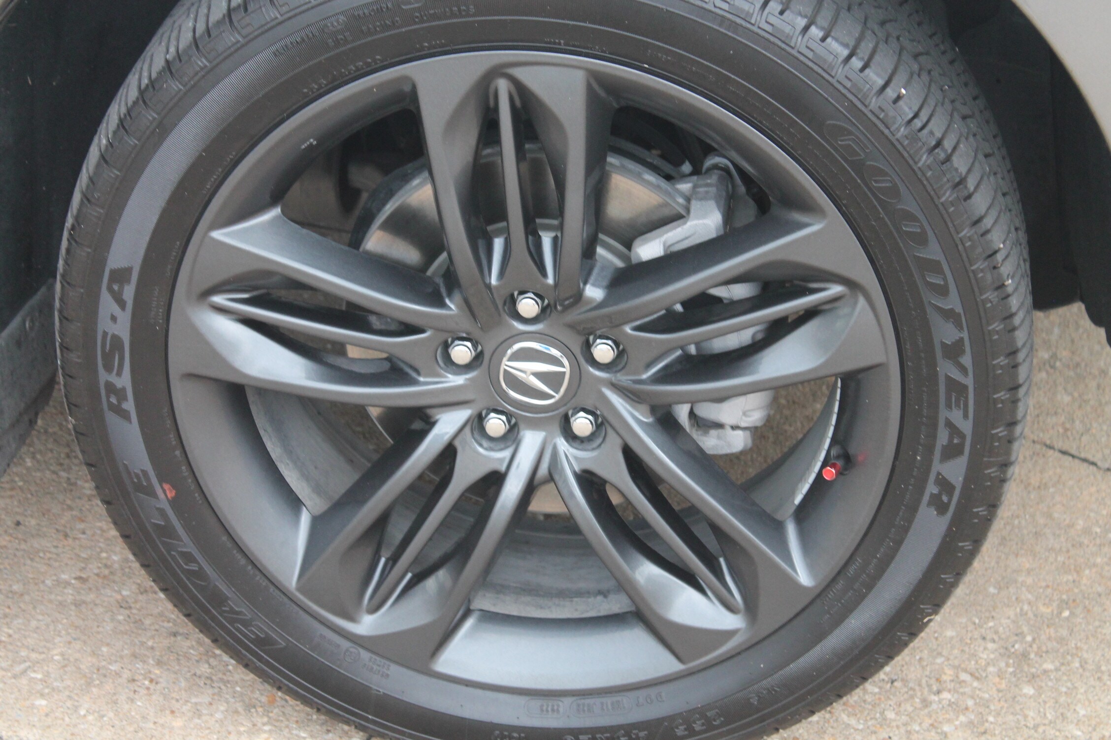 2023 Acura RDX A-Spec photo 3