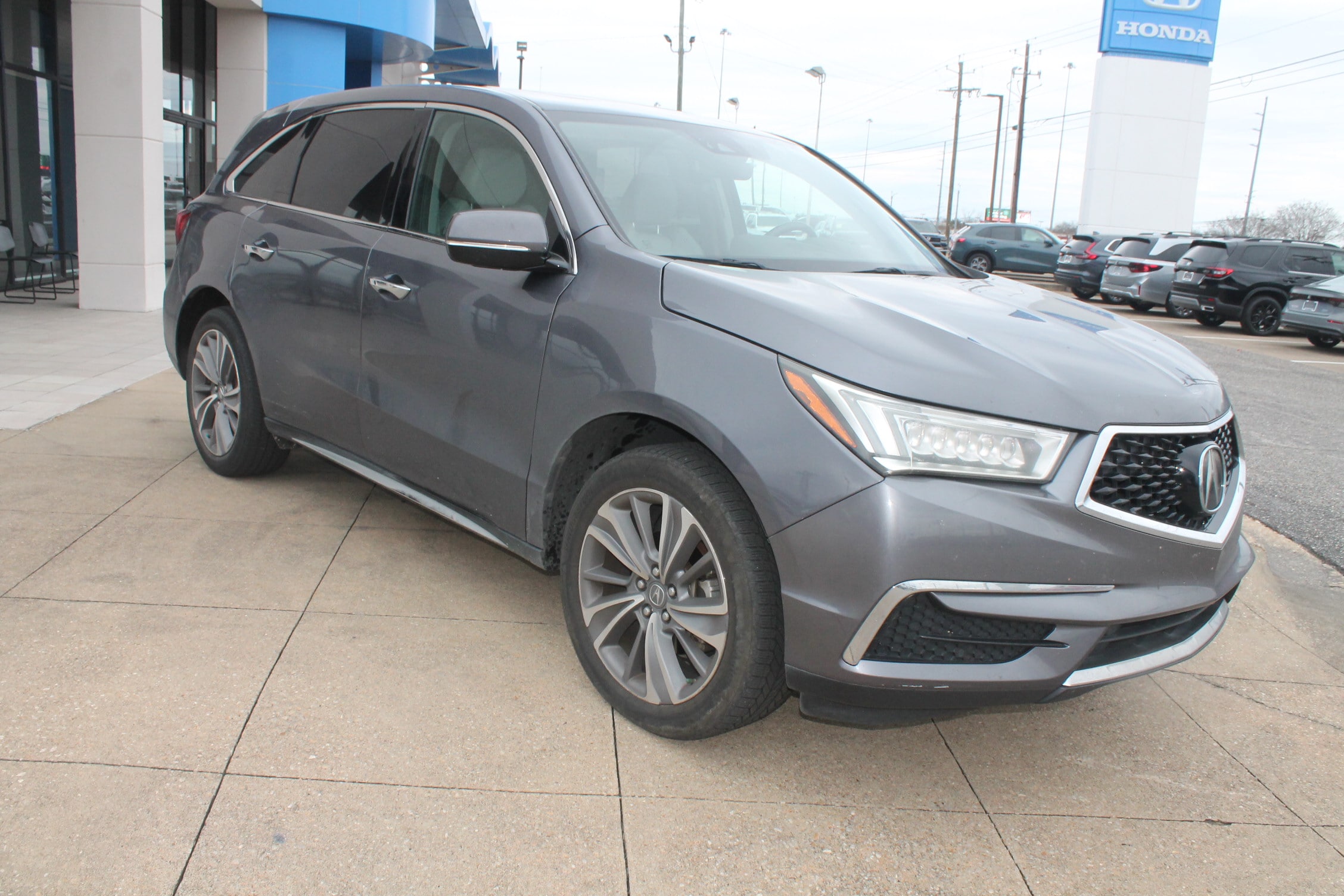 2018 Acura MDX Technology Package's photo