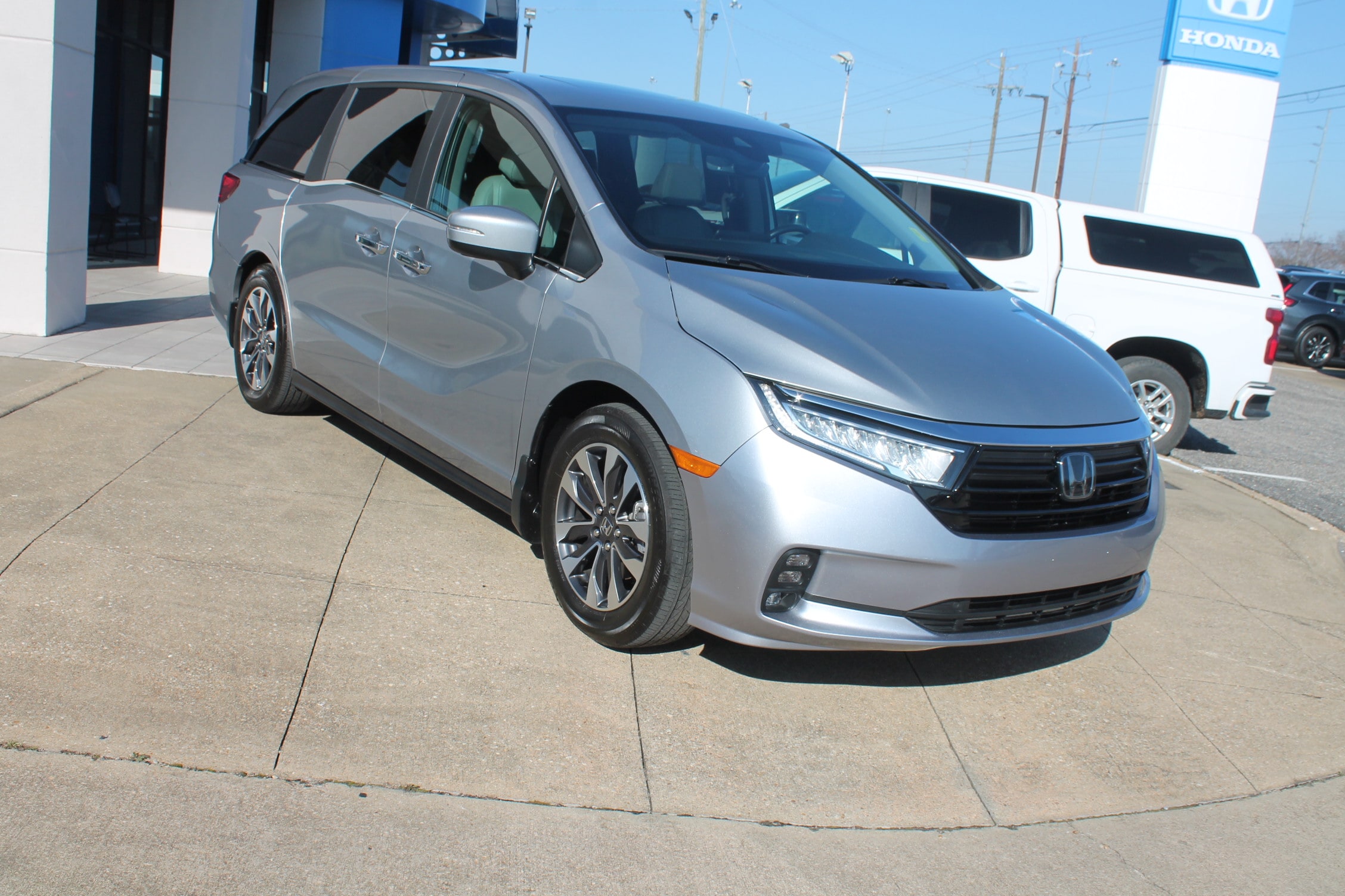 2024 Honda Odyssey Van 