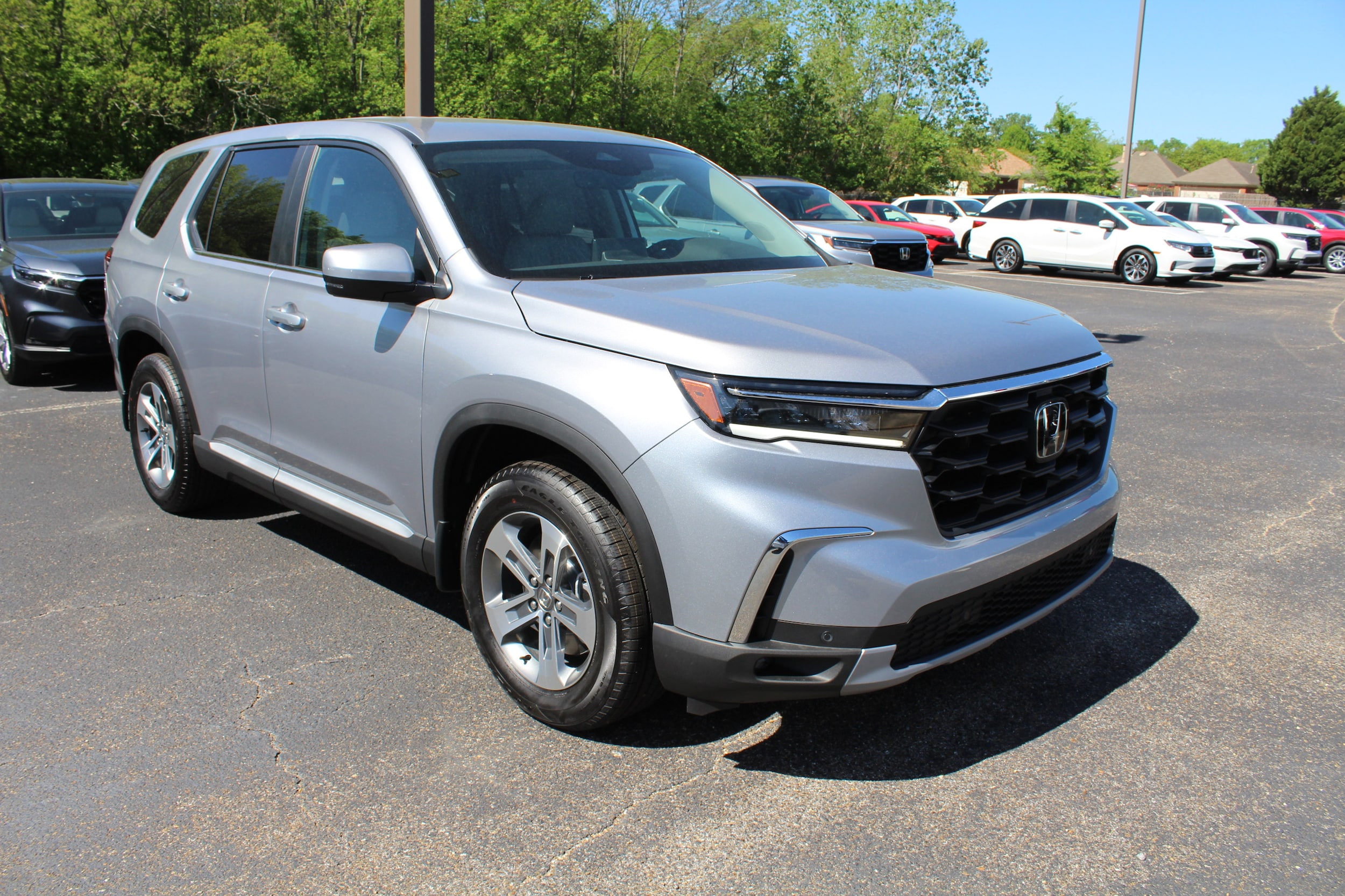 2025 Honda Pilot SUV 