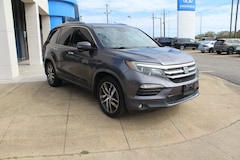 2017 Honda Pilot Touring FWD SUV