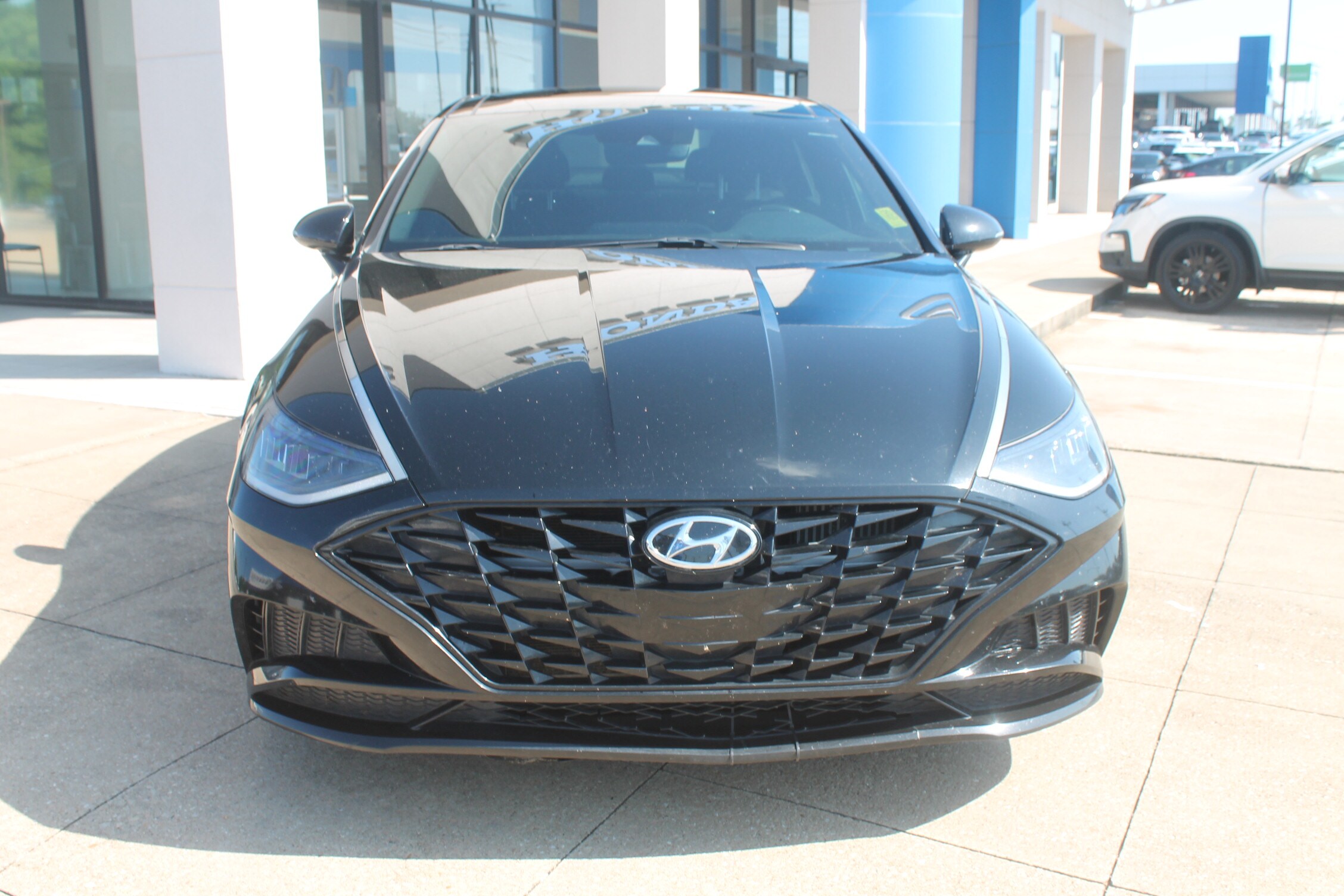 2023 Hyundai Sonata SEL Plus photo 2