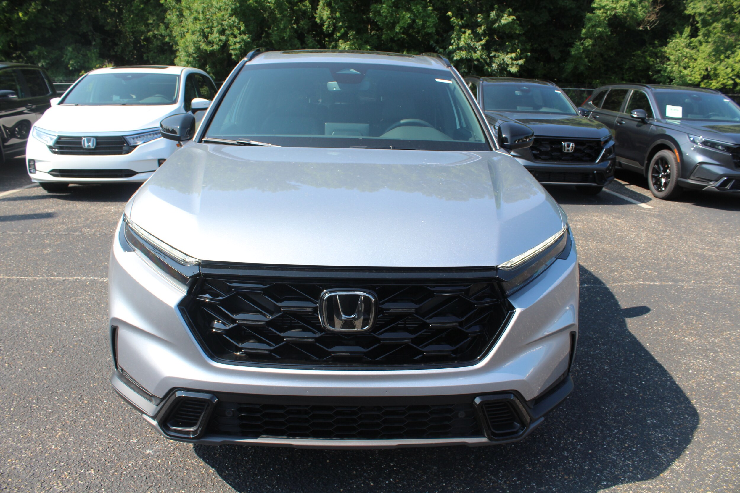 2026 Honda CR-V Hybrid Sport-L photo 2