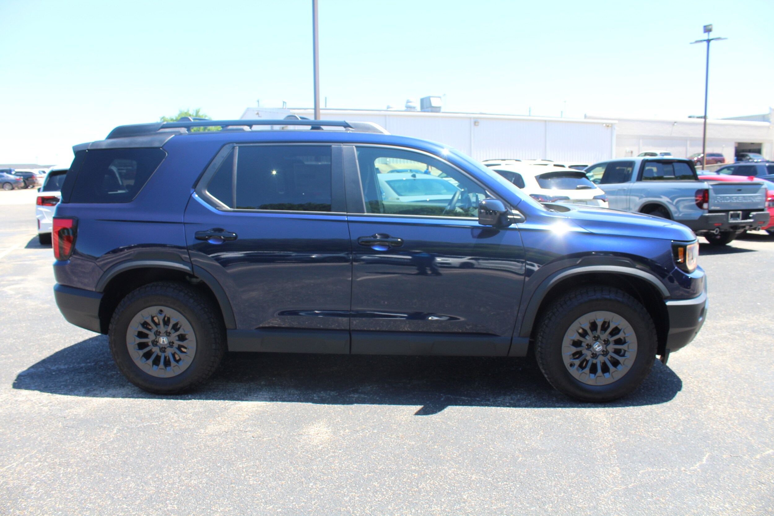 2026 Honda Passport TrailSport photo 2