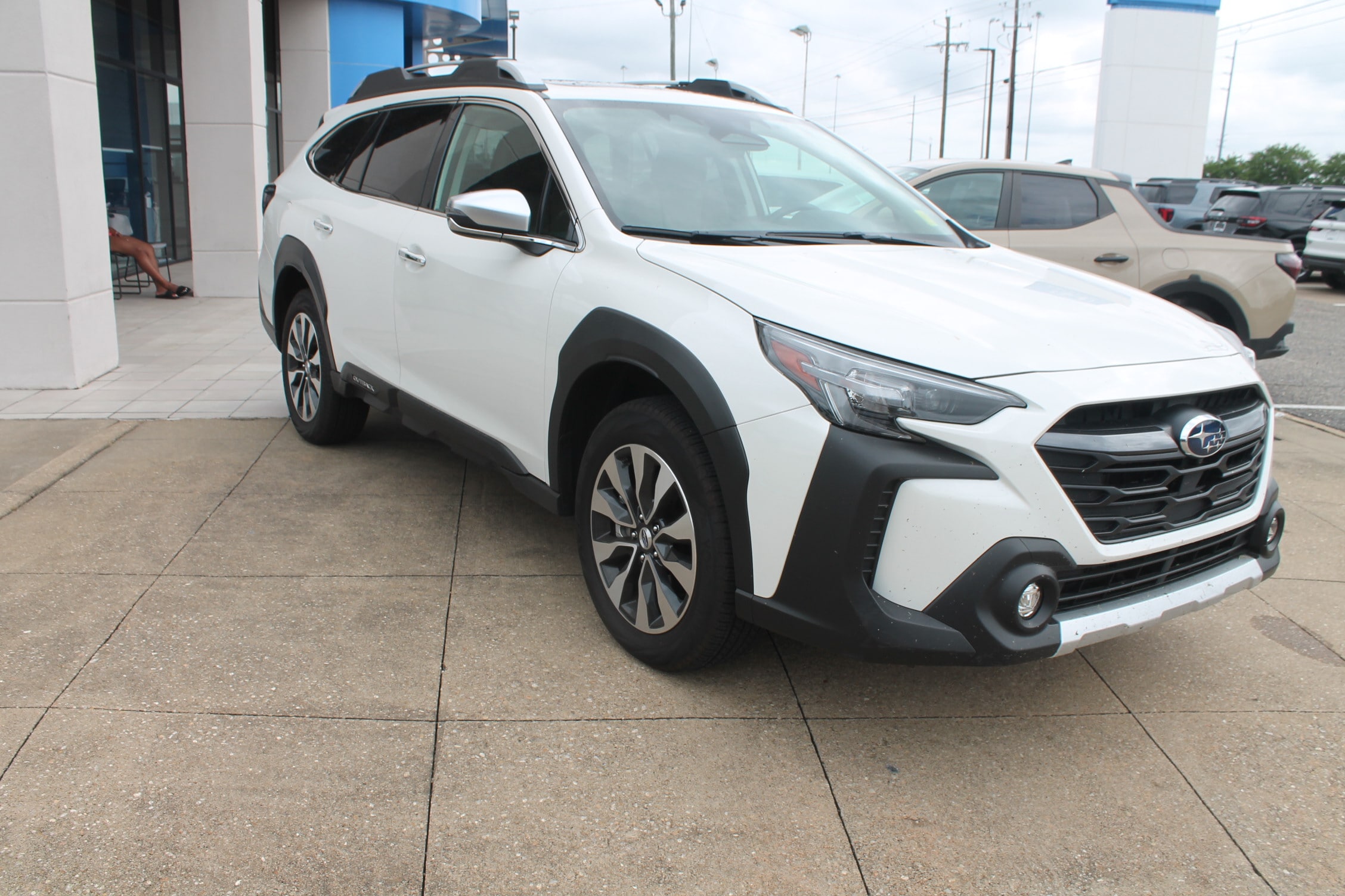 2025 Subaru Outback Touring XT's photo
