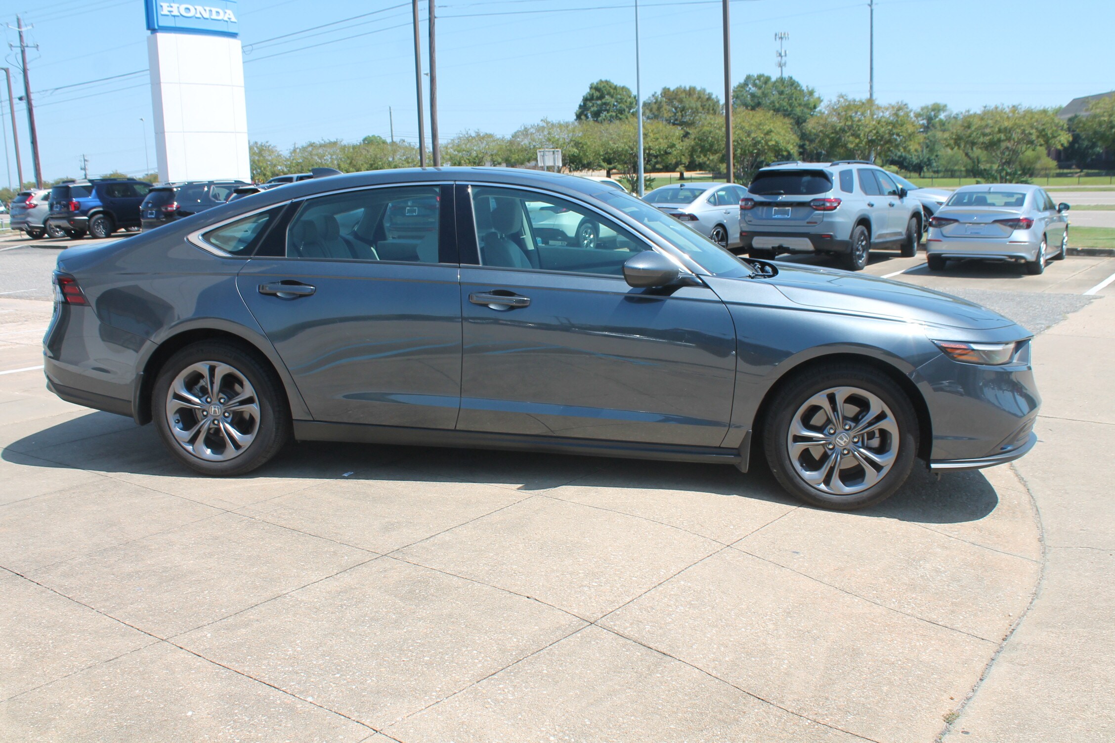 2024 Honda Accord EX photo 3