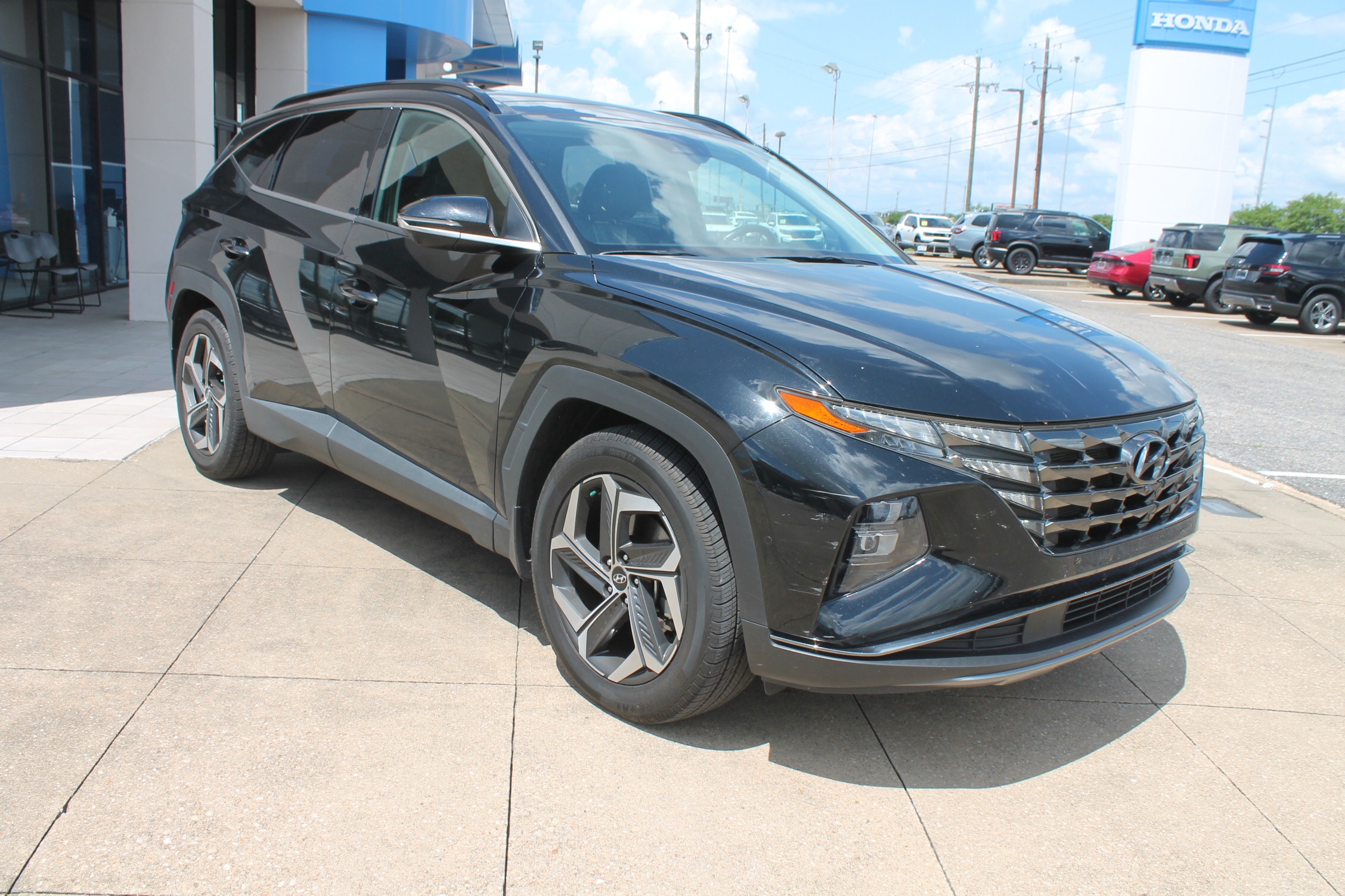 2022 Hyundai Tucson Limited FWD's photo