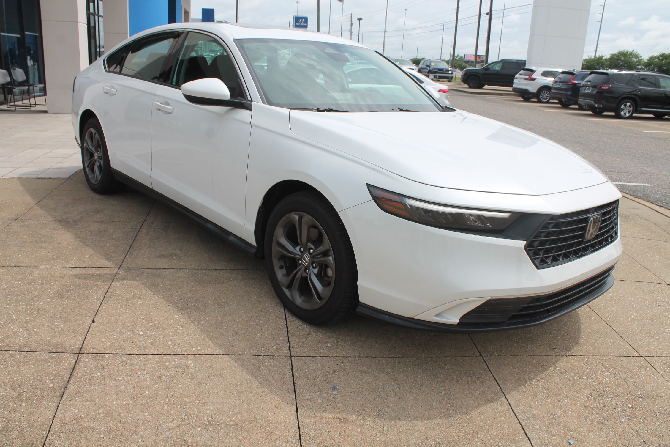 2023 Honda Accord 1.5T EX CVT's photo