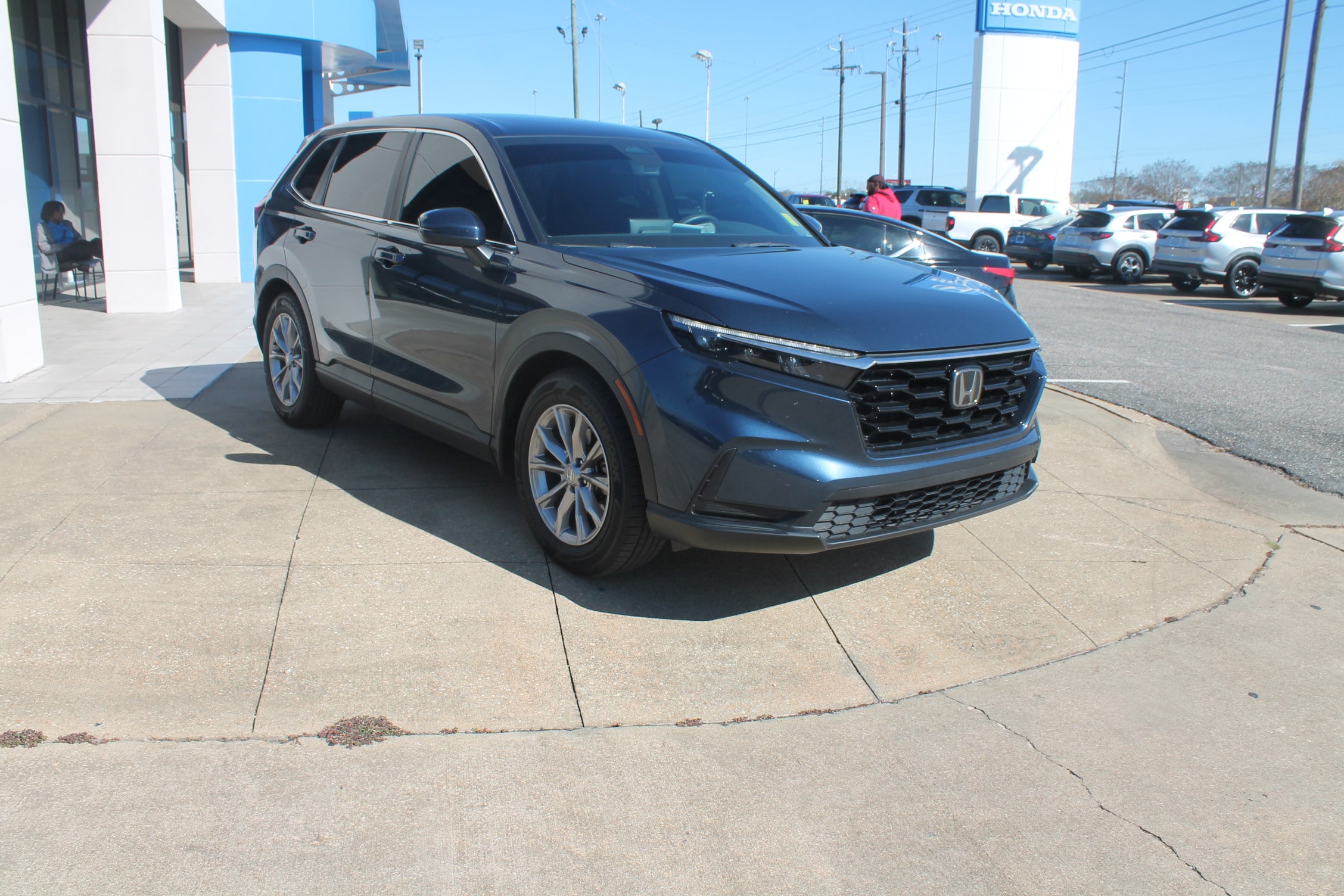 2024 Honda CR-V EX's photo