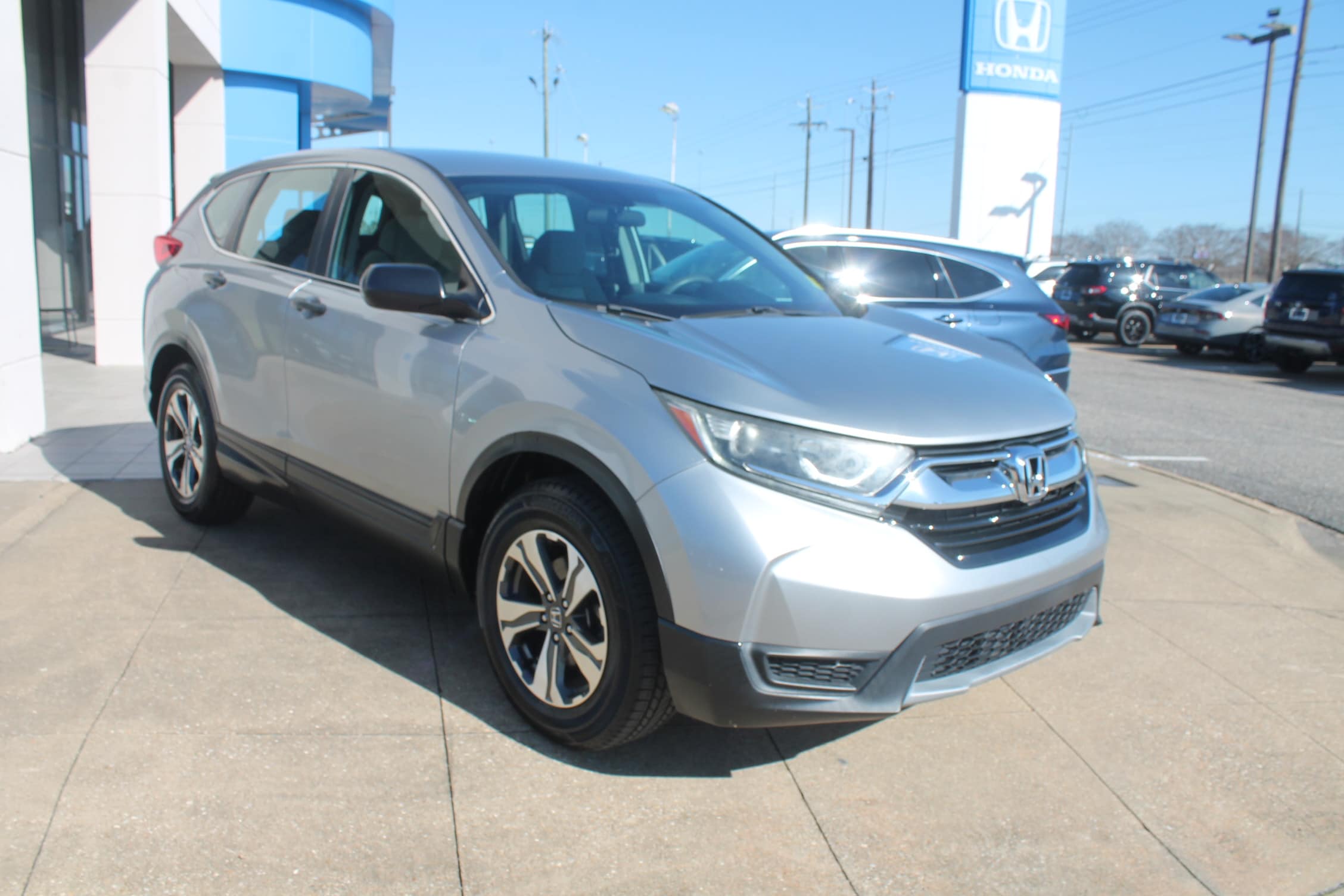 2018 Honda CR-V LX's photo