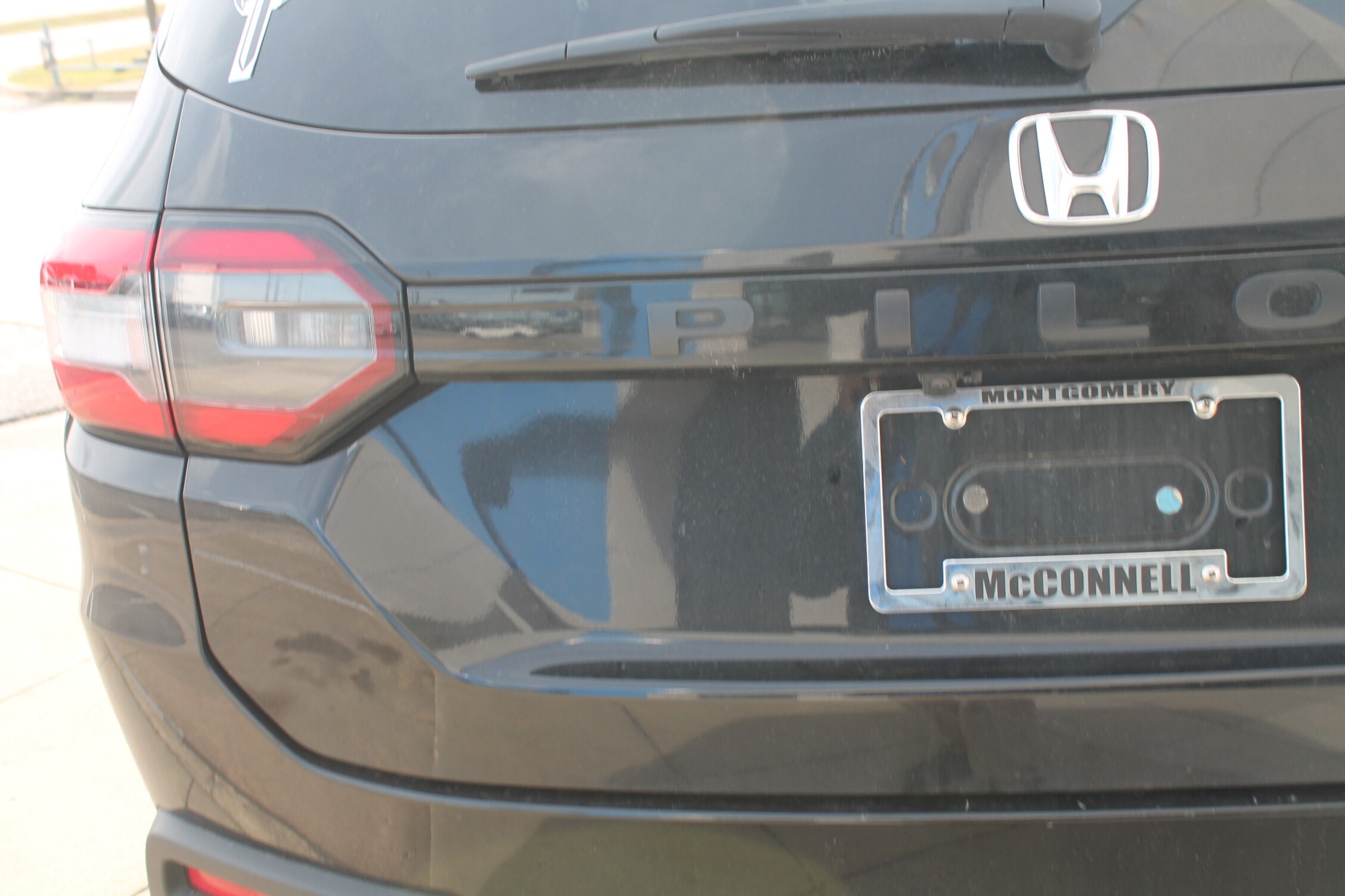 2024 Honda Pilot EX-L photo 4