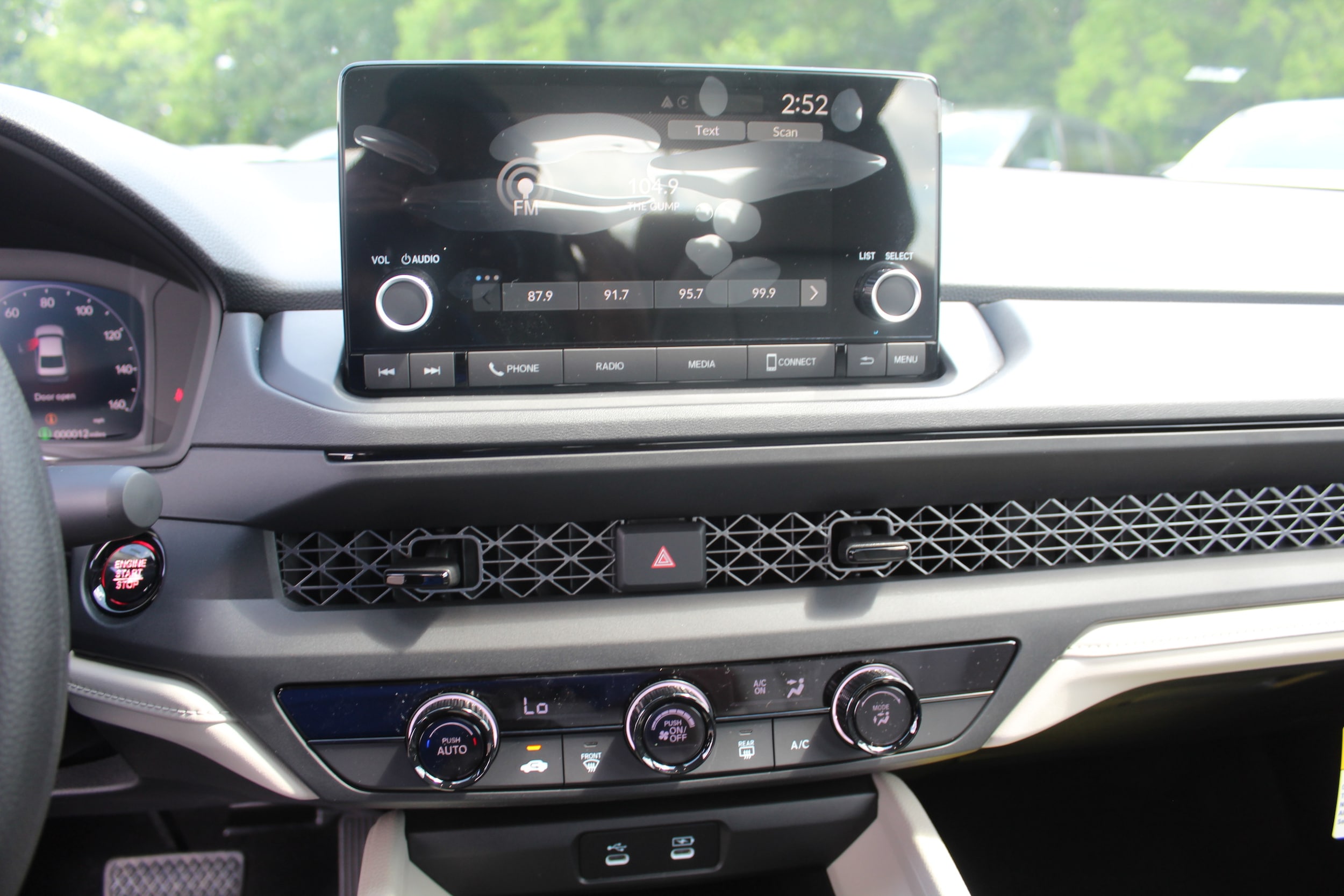 2025 Honda Accord LX - Photo 7