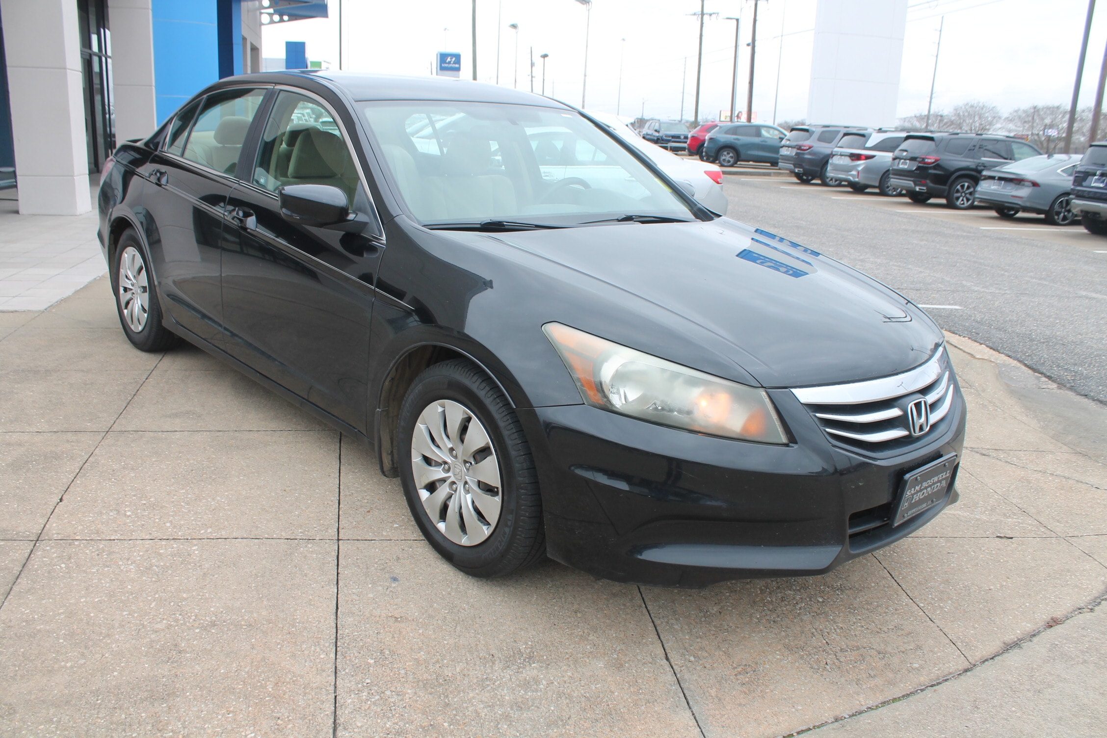 2011 Honda Accord LX's photo