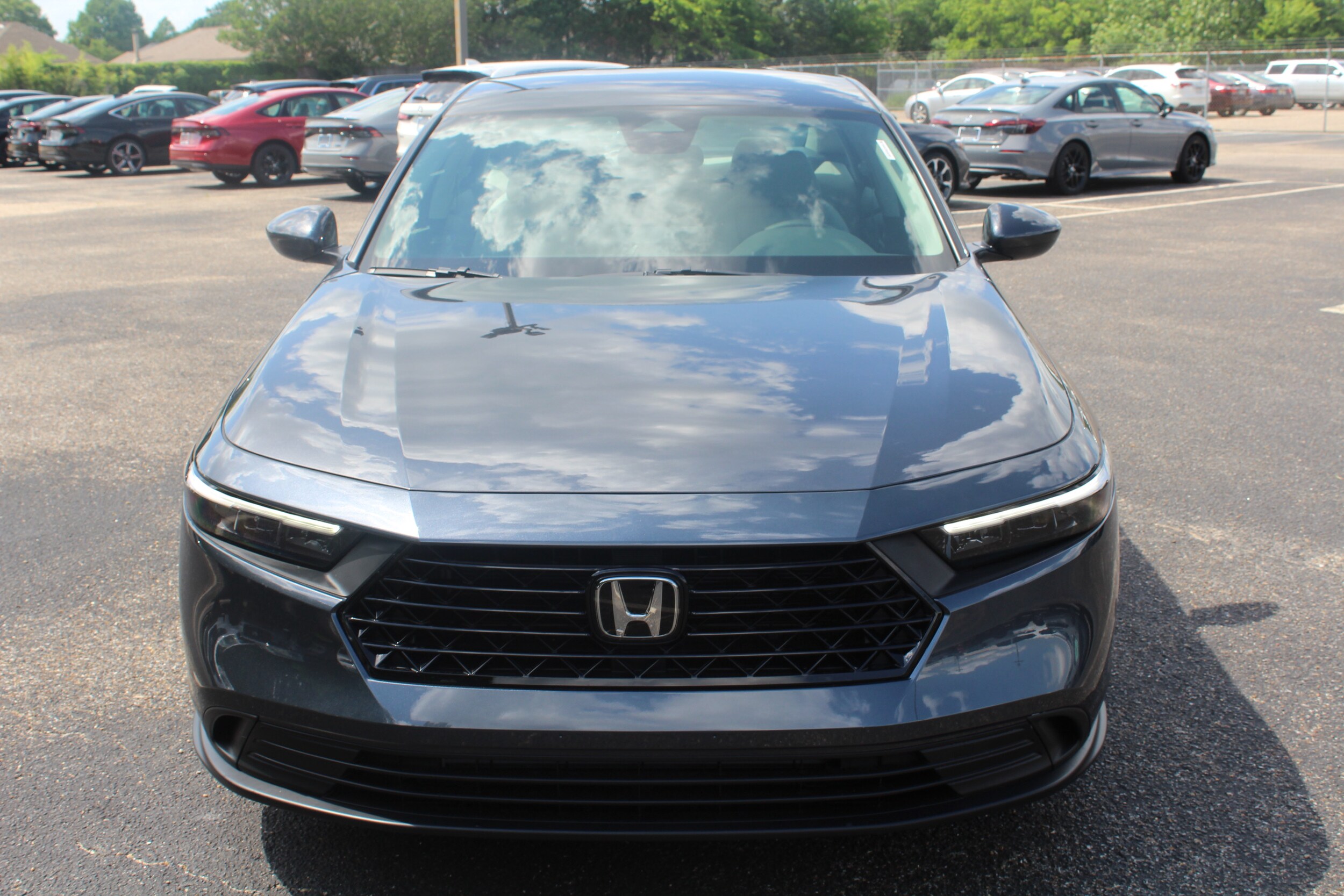 2025 Honda Accord LX photo 2