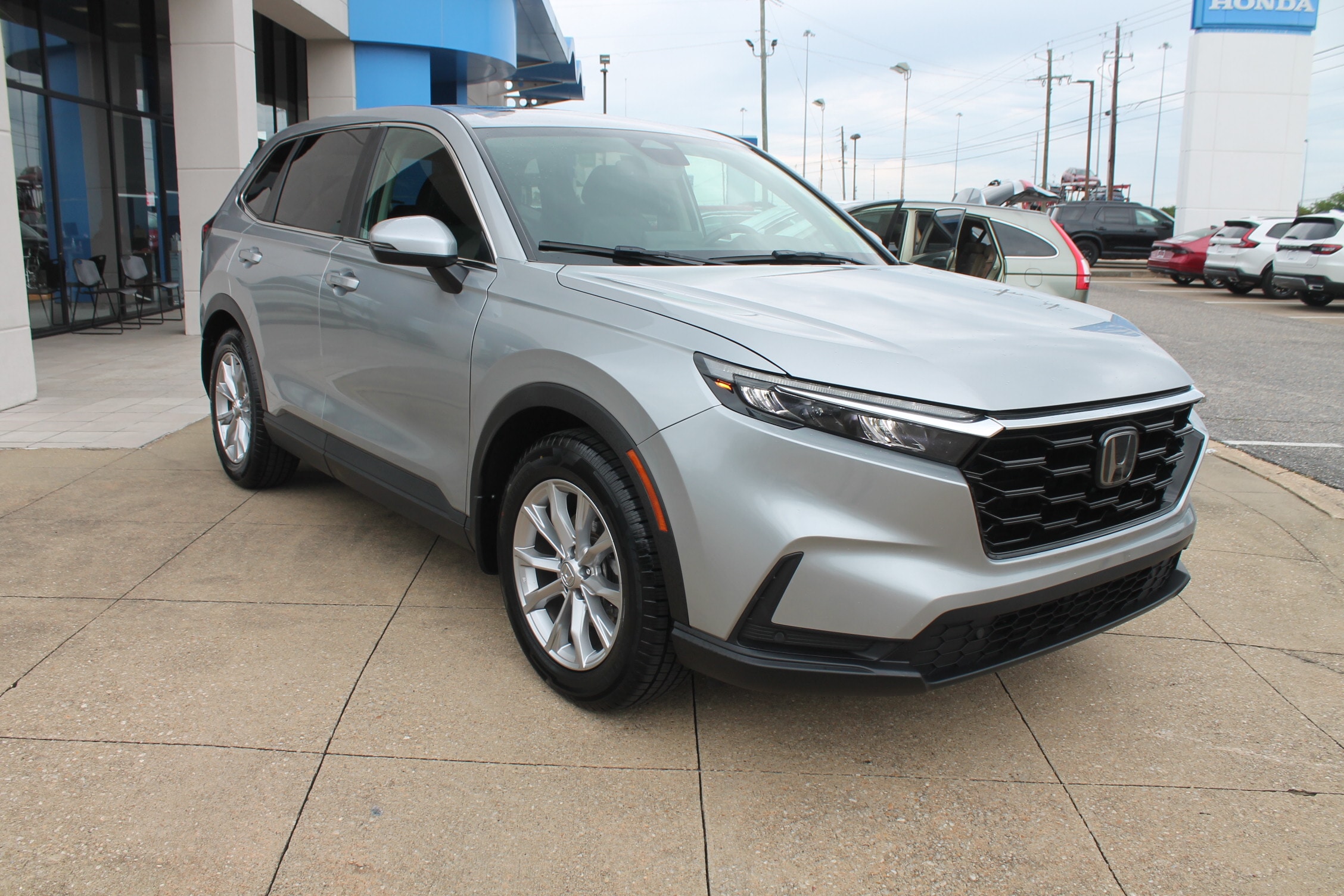 2024 Honda CR-V EX-L 2WD's photo