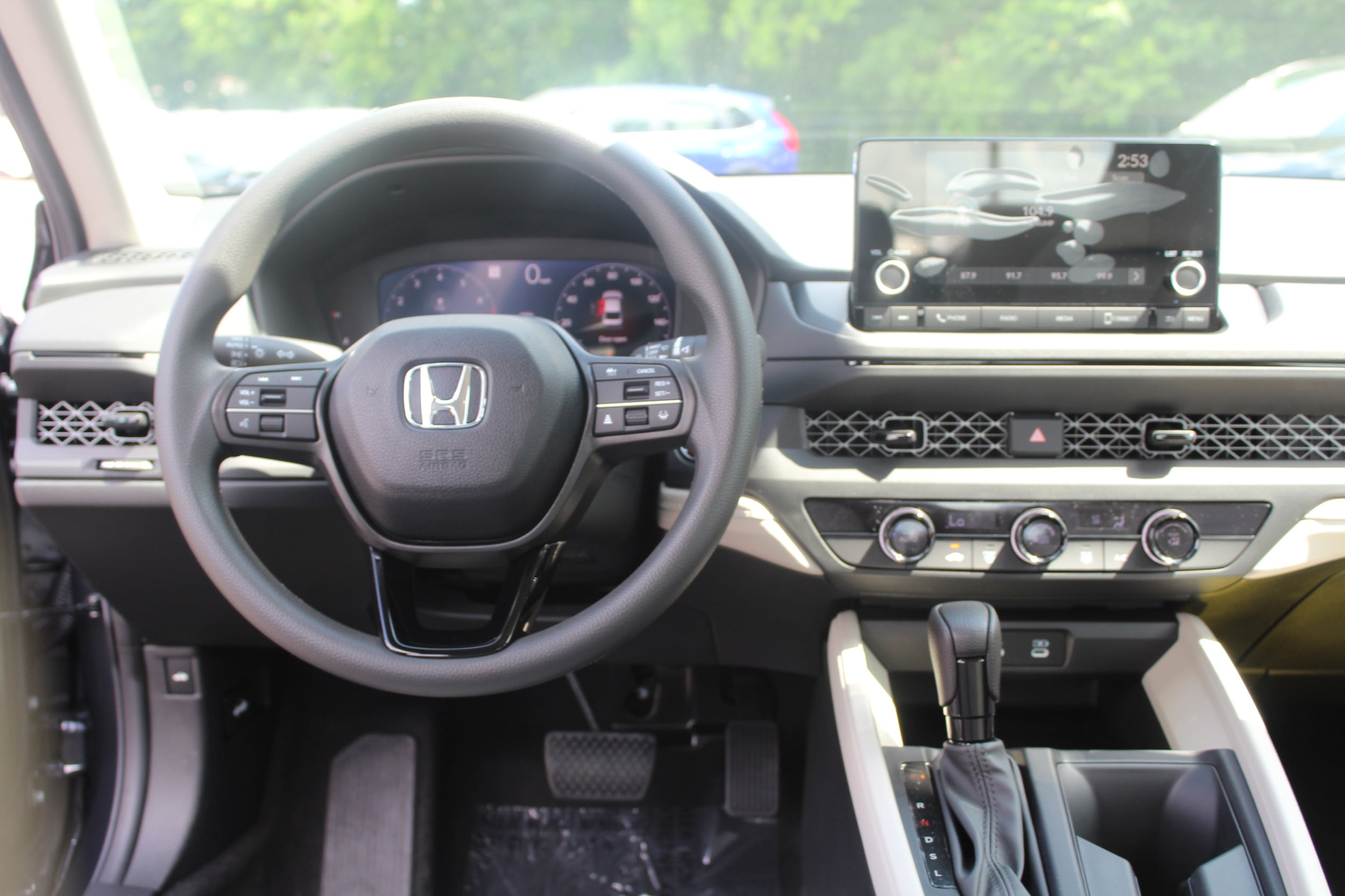 2025 Honda Accord LX - Photo 10