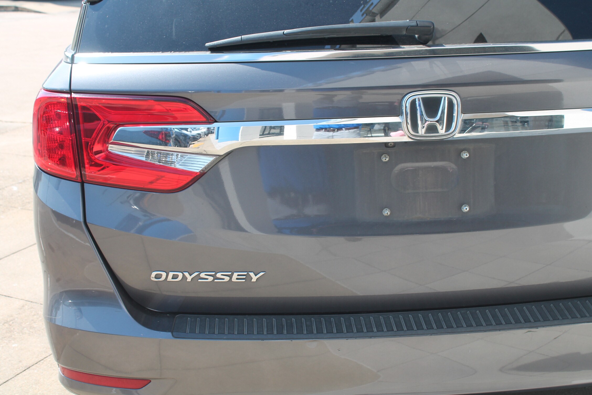 2019 Honda Odyssey EX-L photo 3
