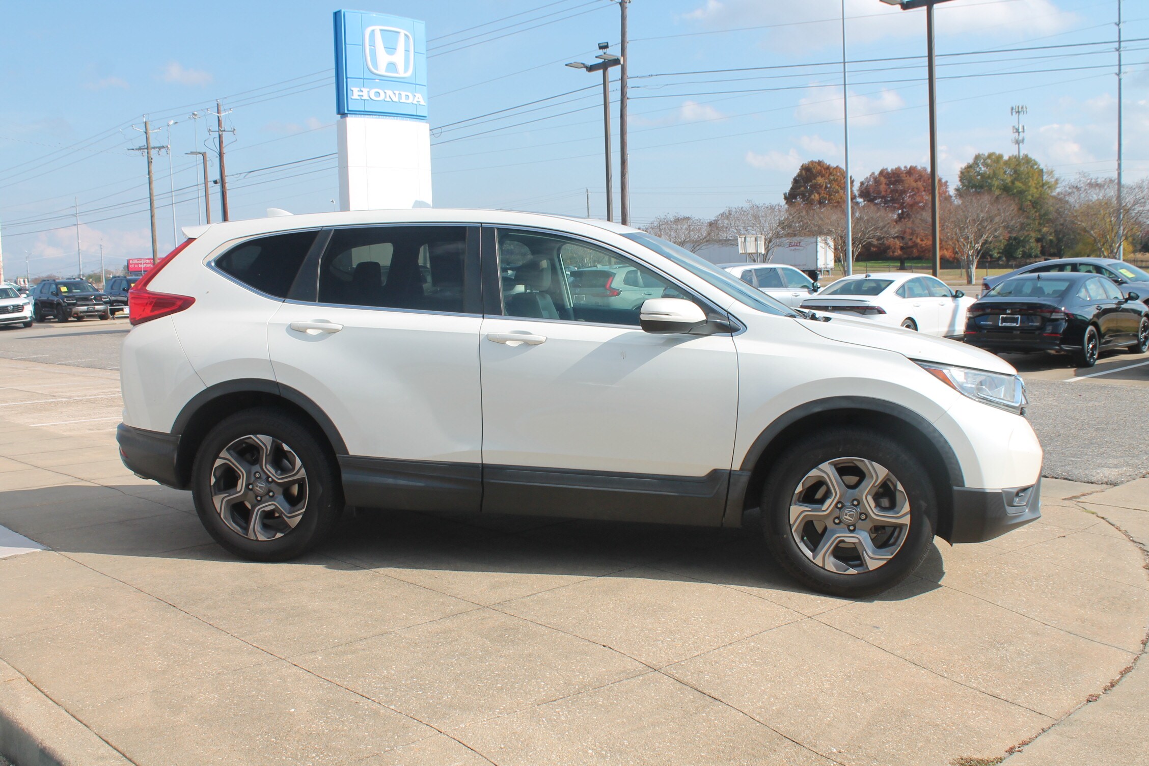 2018 Honda CR-V EX-L photo 2