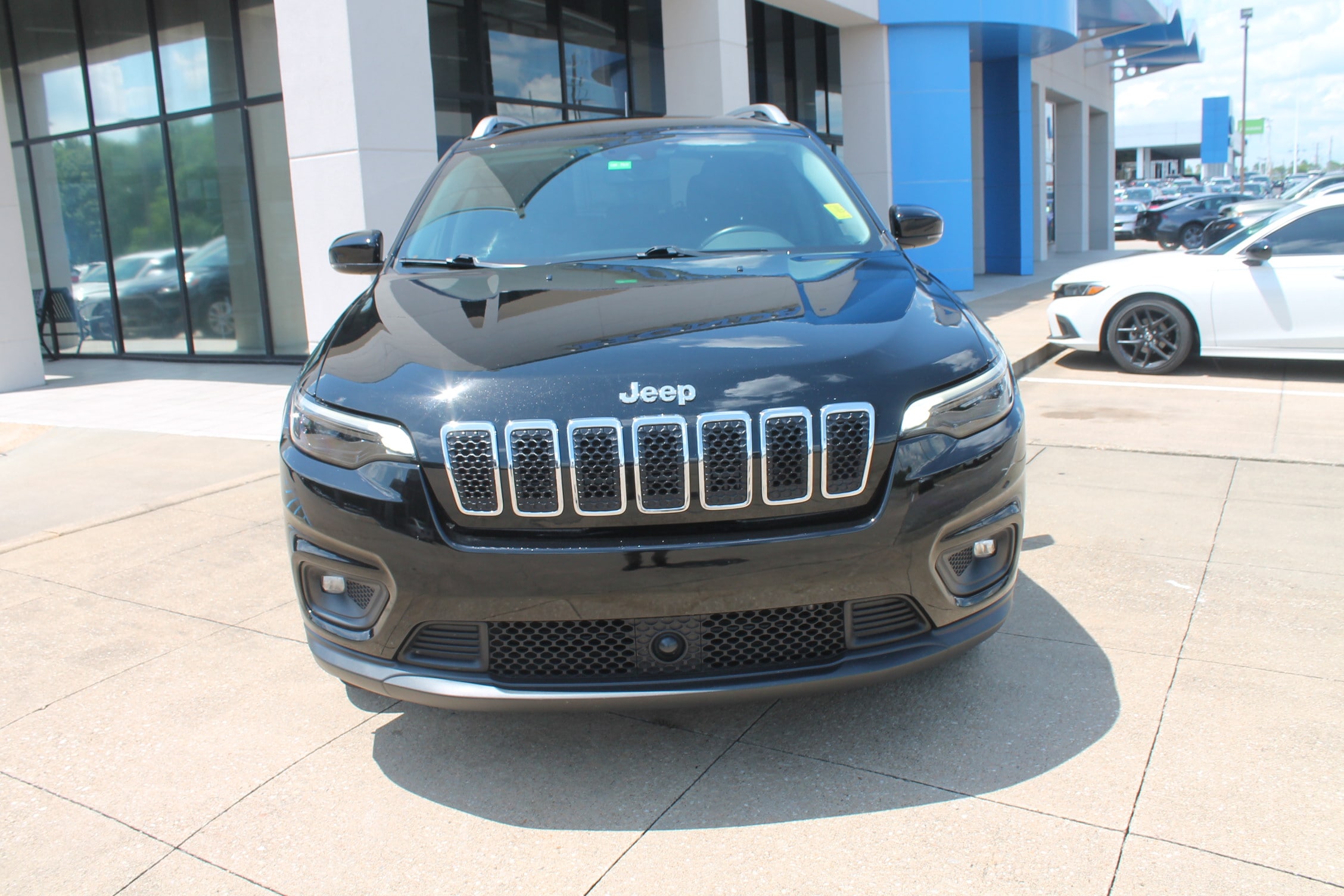 Used 2021 Jeep Cherokee Latitude Lux with VIN 1C4PJLMX6MD204014 for sale in Montgomery, AL