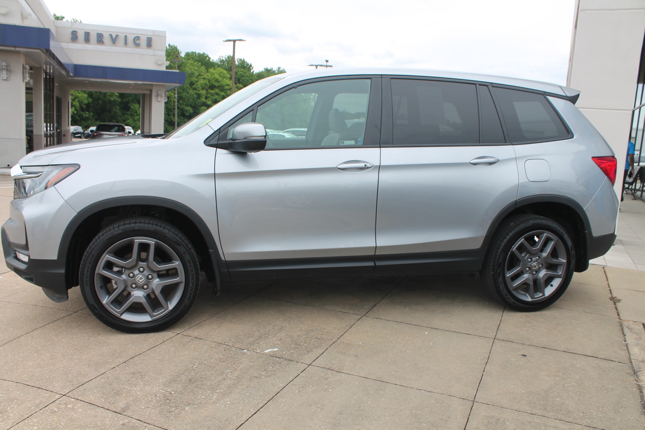 2023 Honda Passport EX-L - Photo 8