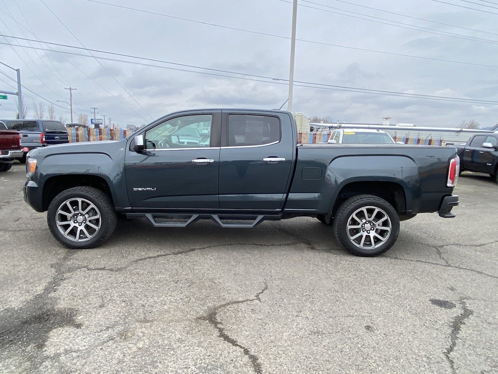Used 2018 GMC Canyon Denali with VIN 1GTG6EEN1J1240216 for sale in Longview, WA