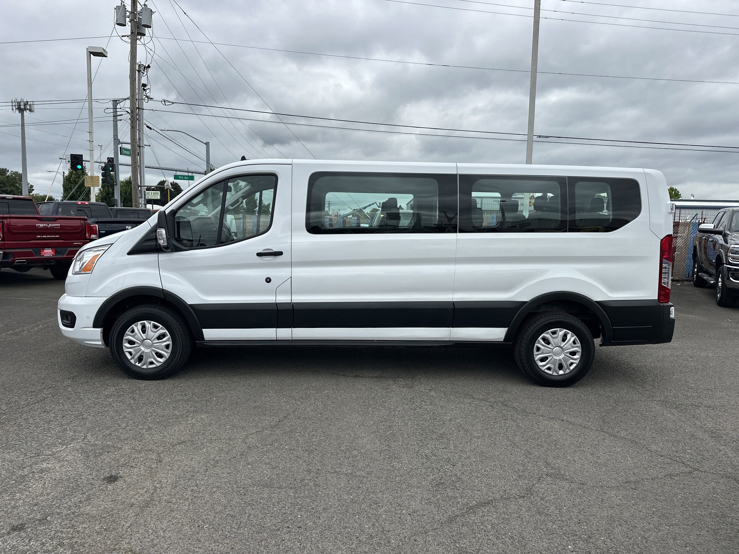 Used 2022 Ford Transit Passenger Van XLT with VIN 1FBAX2Y8XNKA48417 for sale in Longview, WA