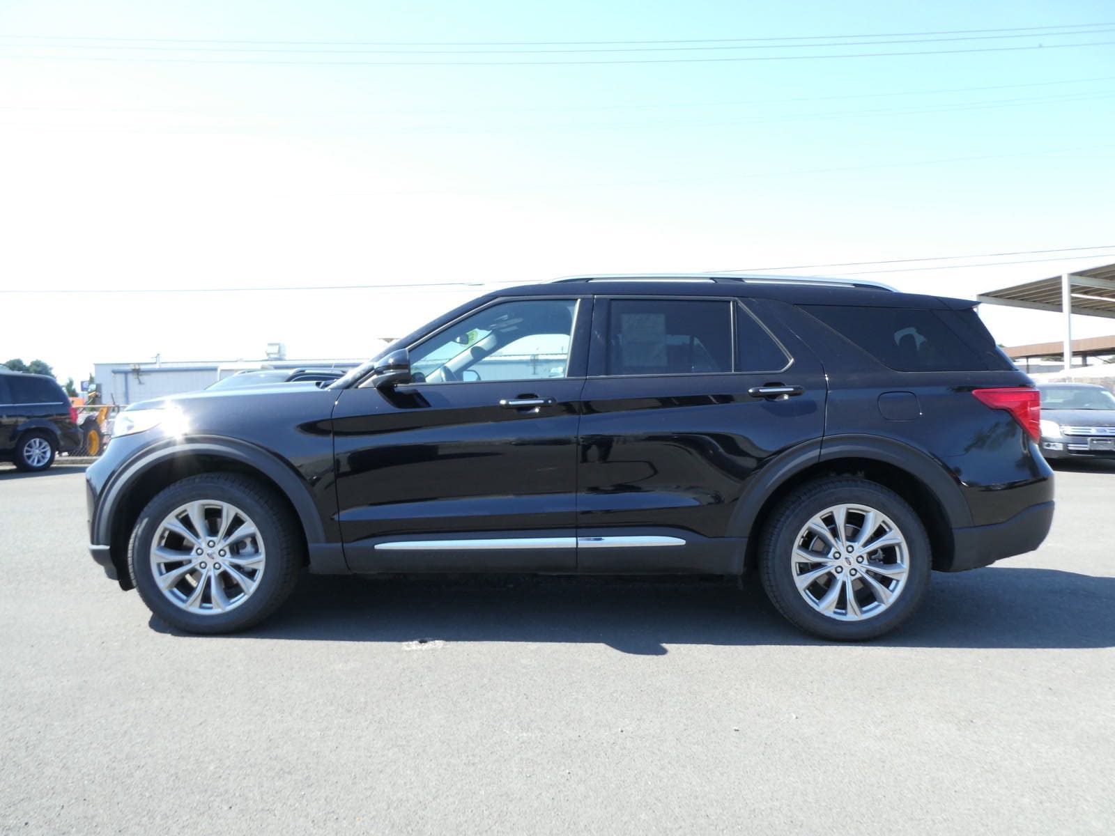 Used 2020 Ford Explorer Limited with VIN 1FMSK8FH4LGB77186 for sale in Longview, WA