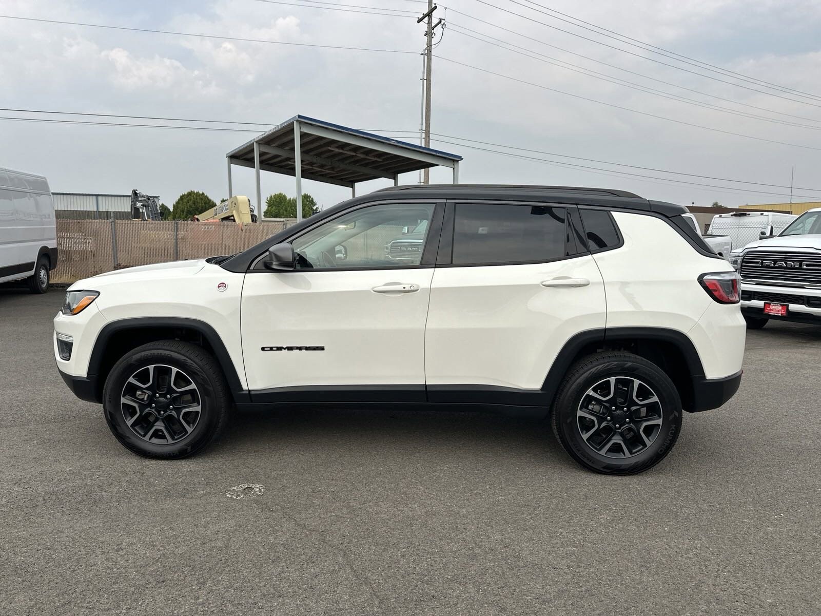 Used 2019 Jeep Compass Trailhawk with VIN 3C4NJDDB0KT671051 for sale in Longview, WA