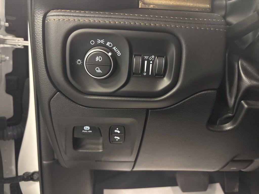 2023 RAM Ram 1500 Pickup Longhorn - Photo 21