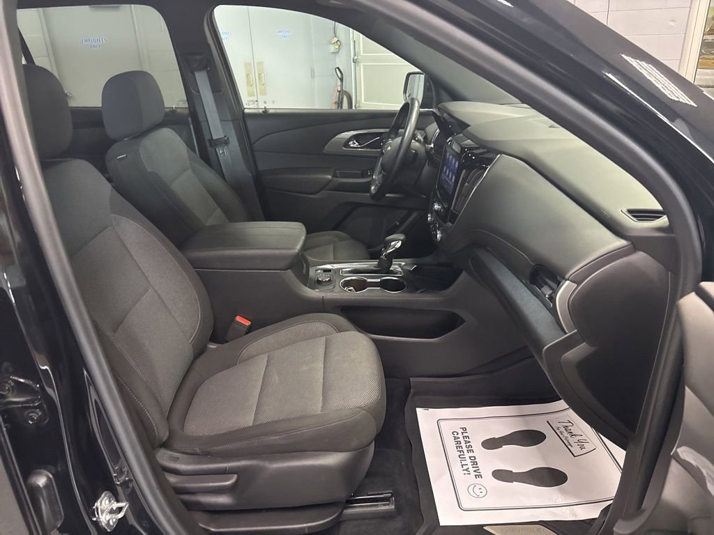 2023 Chevrolet Traverse 1LT - Photo 16